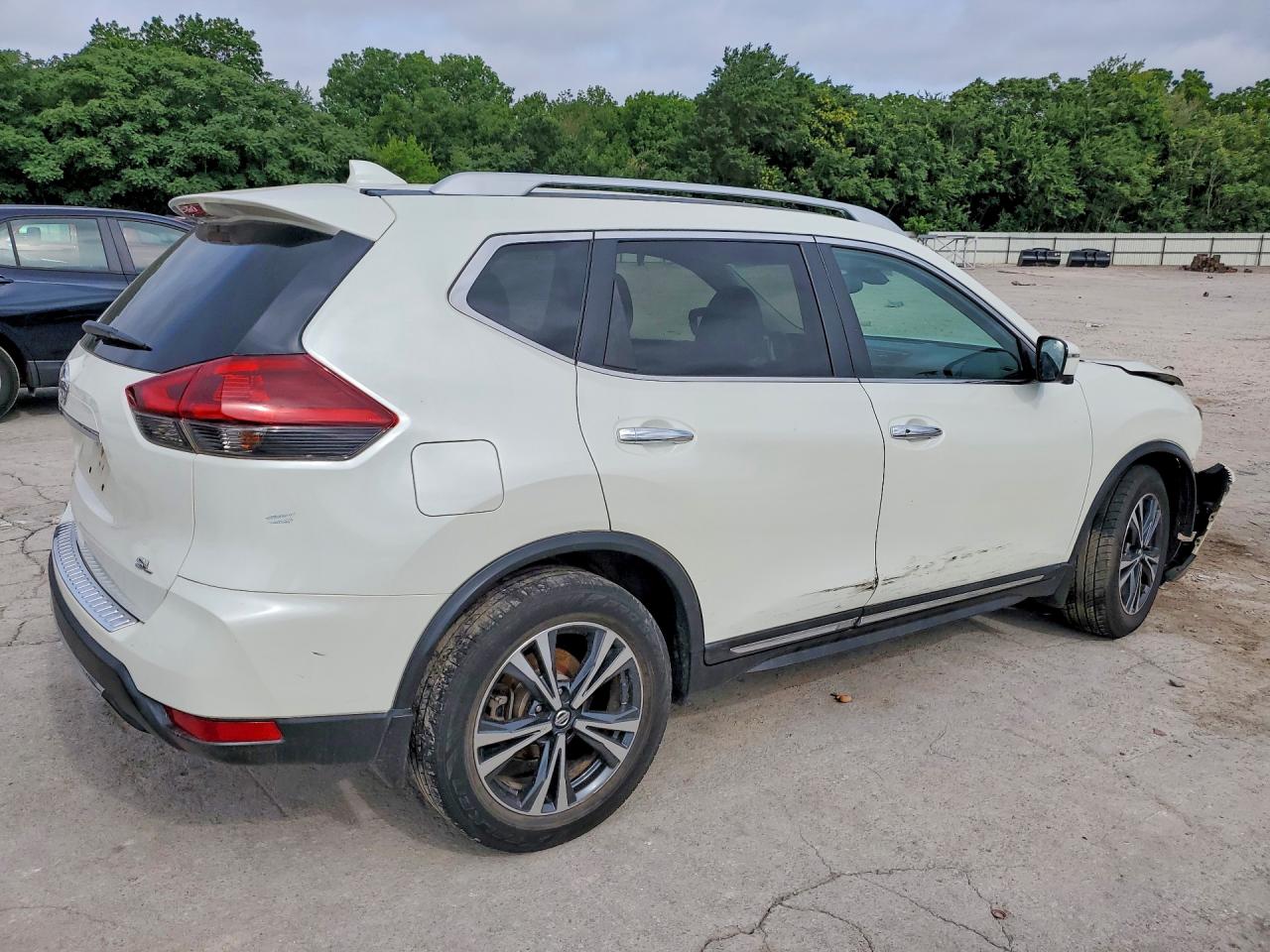 2018 Nissan Rogue Sl White vin: 5N1AT2MT8JC758787