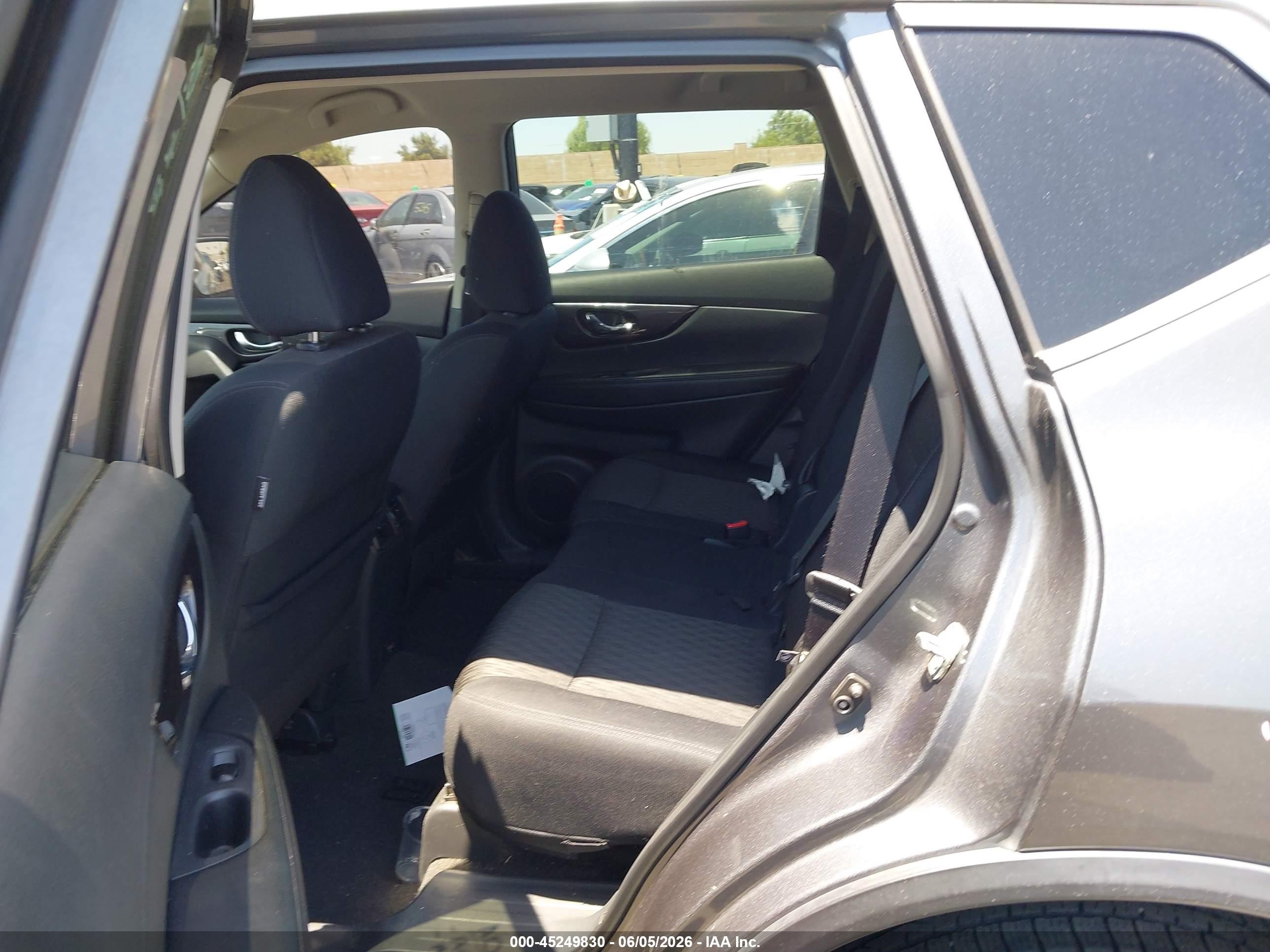 2019 Nissan Rogue S Gray vin: 5N1AT2MT8KC760475