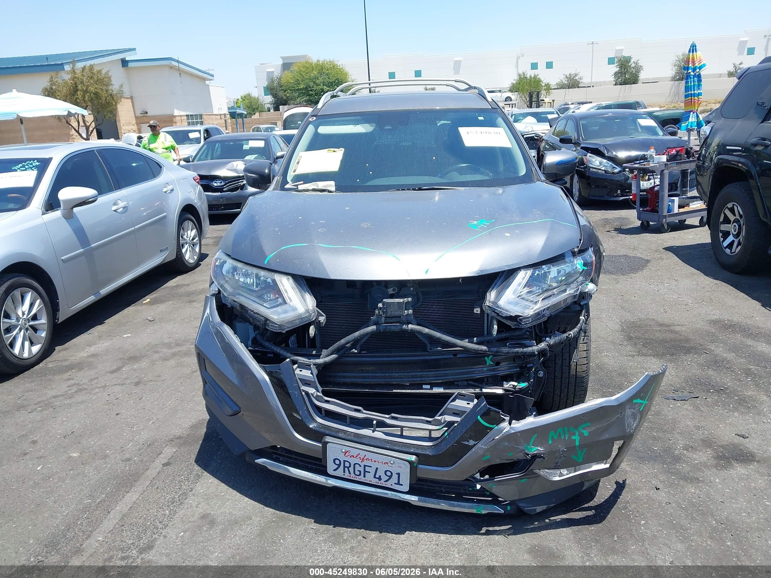 2019 Nissan Rogue S Gray vin: 5N1AT2MT8KC760475