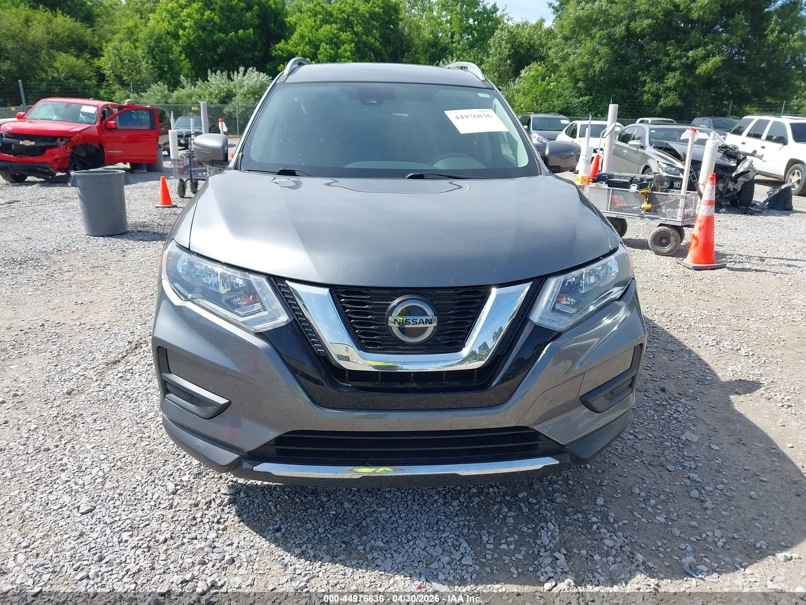2020 Nissan Rogue Sv Fwd Серый vin: 5N1AT2MT8LC808316