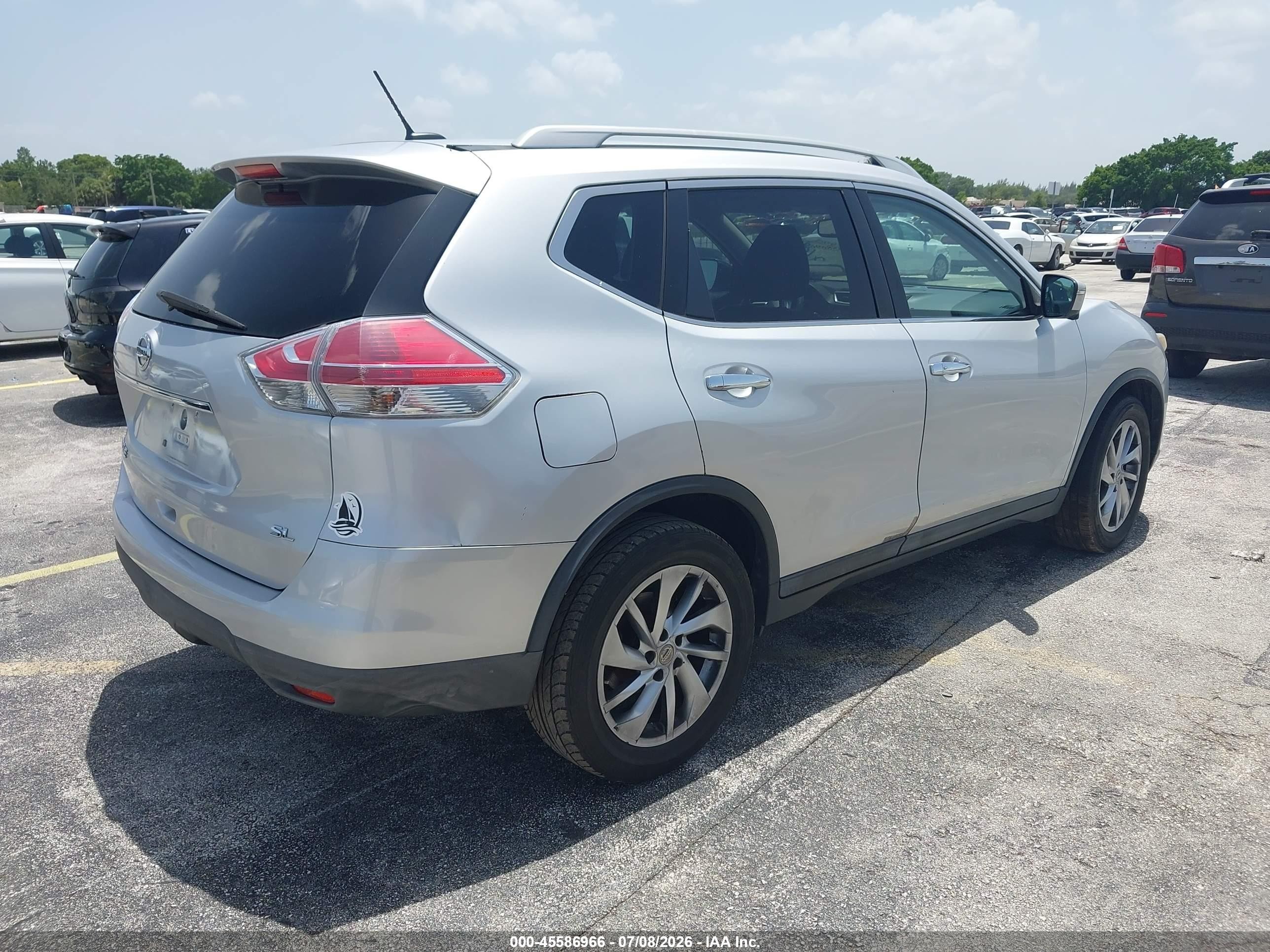 2014 Nissan Rogue Sl Серебряный vin: 5N1AT2MT9EC754060