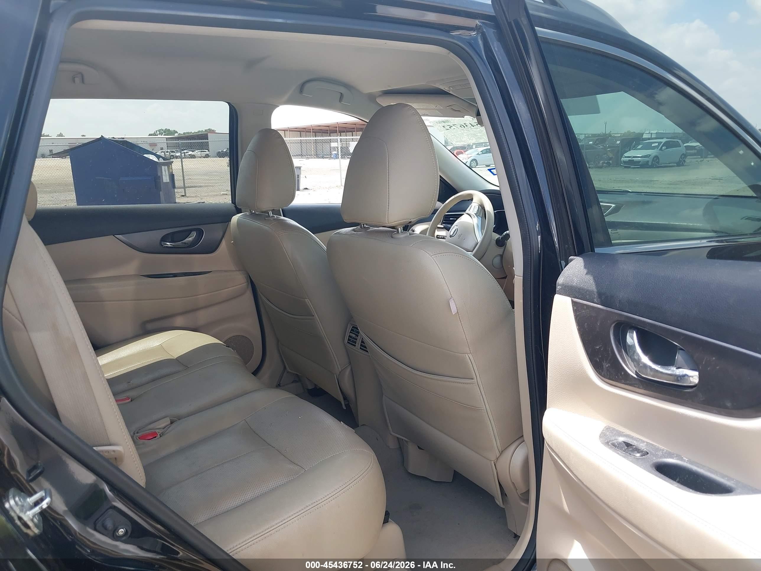 2014 Nissan Rogue Sv Черный vin: 5N1AT2MT9EC789861