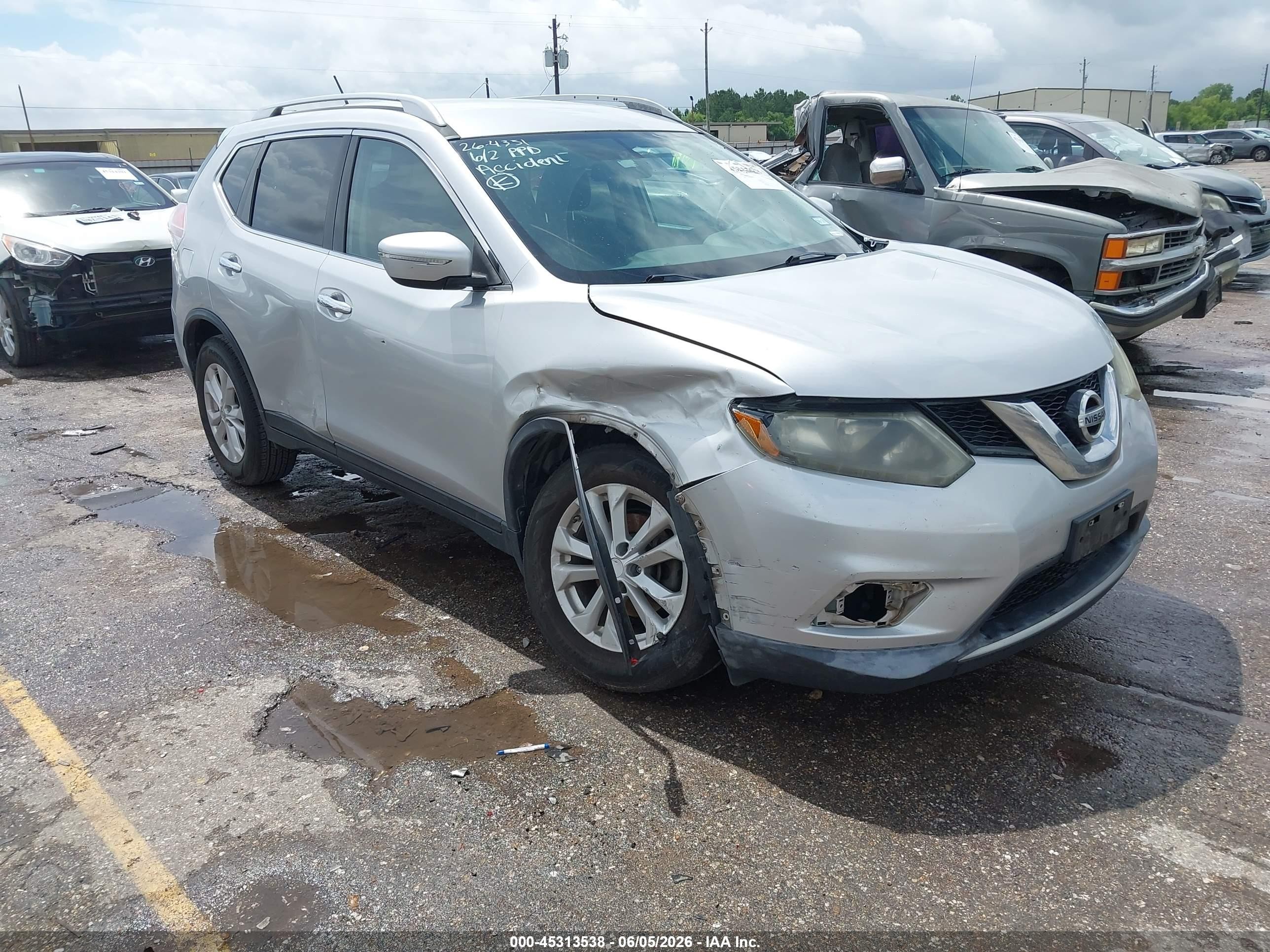 2014 Nissan Rogue Sv Silver vin: 5N1AT2MT9EC832949