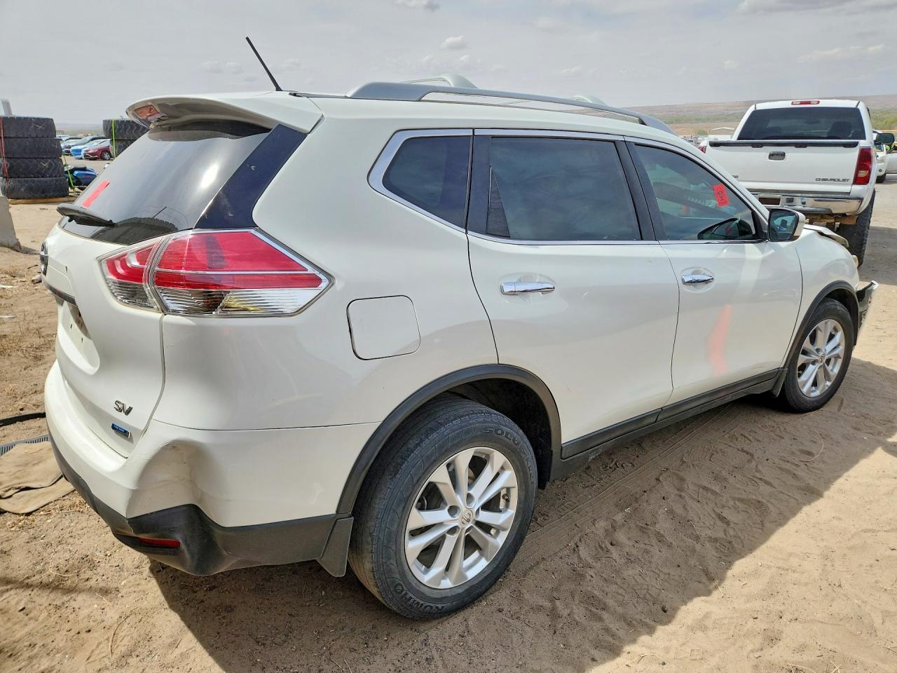 2014 Nissan Rogue Sv White vin: 5N1AT2MT9EC856605