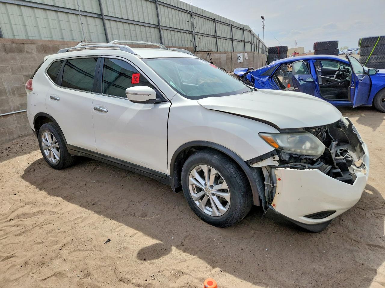 2014 Nissan Rogue Sv White vin: 5N1AT2MT9EC856605