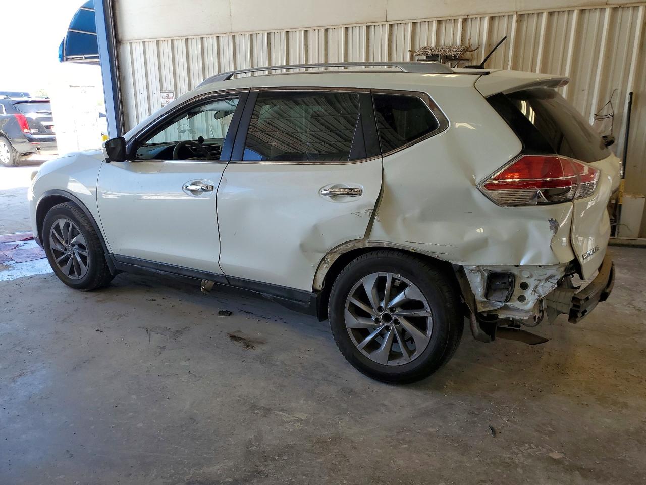 2015 Nissan Rogue Sl White vin: 5N1AT2MT9FC812153