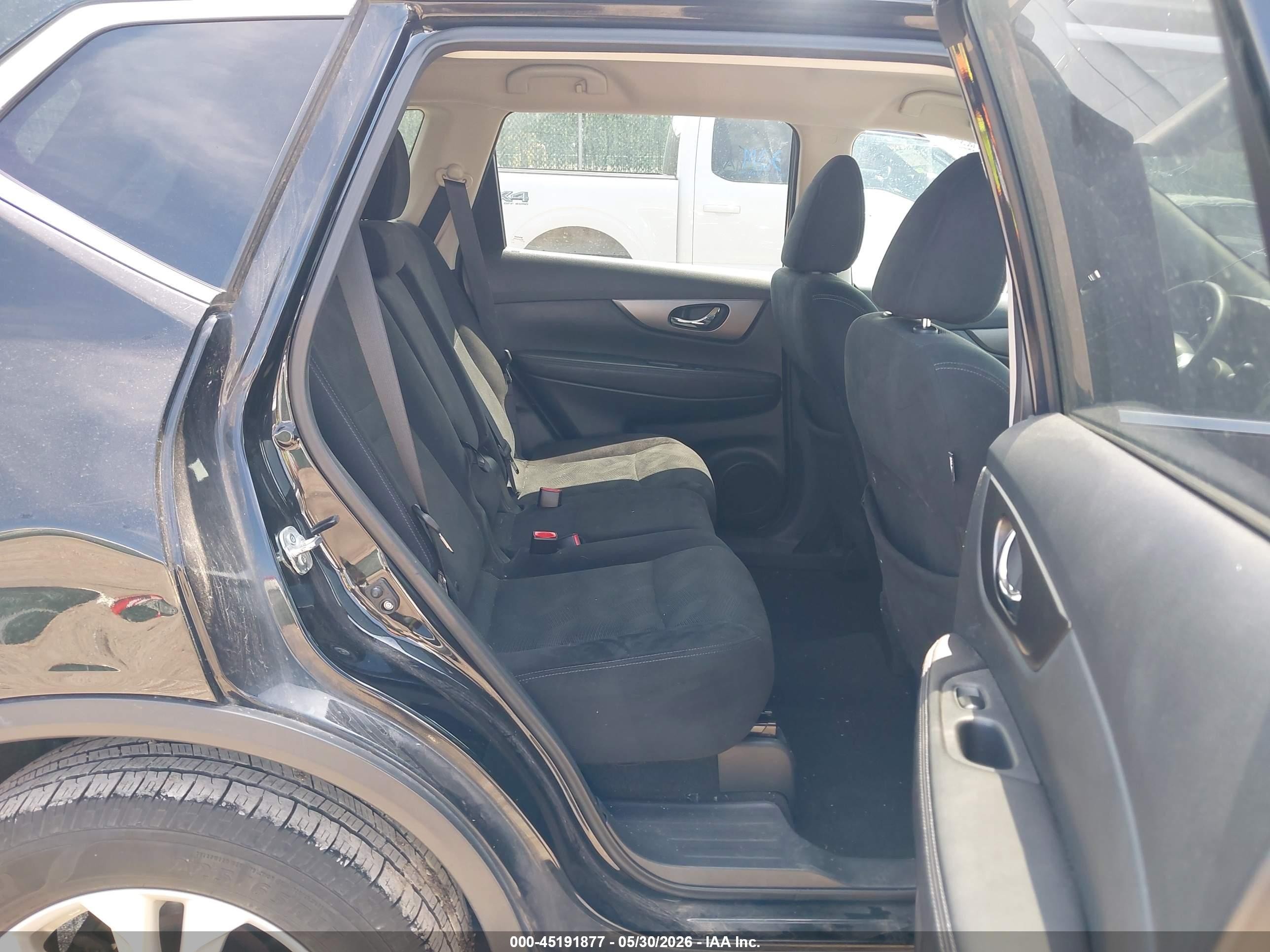 2015 Nissan Rogue S/sl/sv Black vin: 5N1AT2MT9FC832886