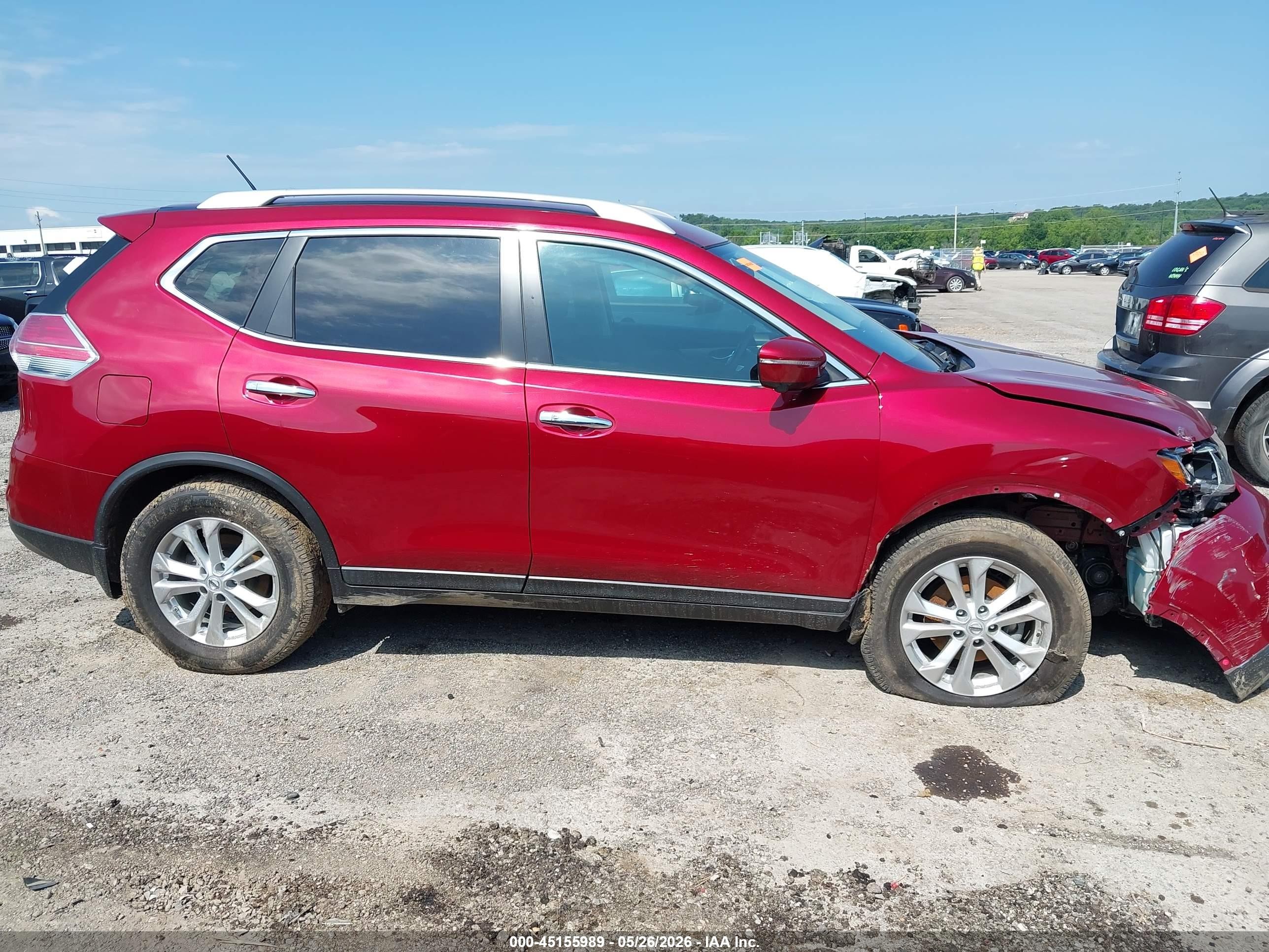 2015 Nissan Rogue Sv Red vin: 5N1AT2MT9FC905089