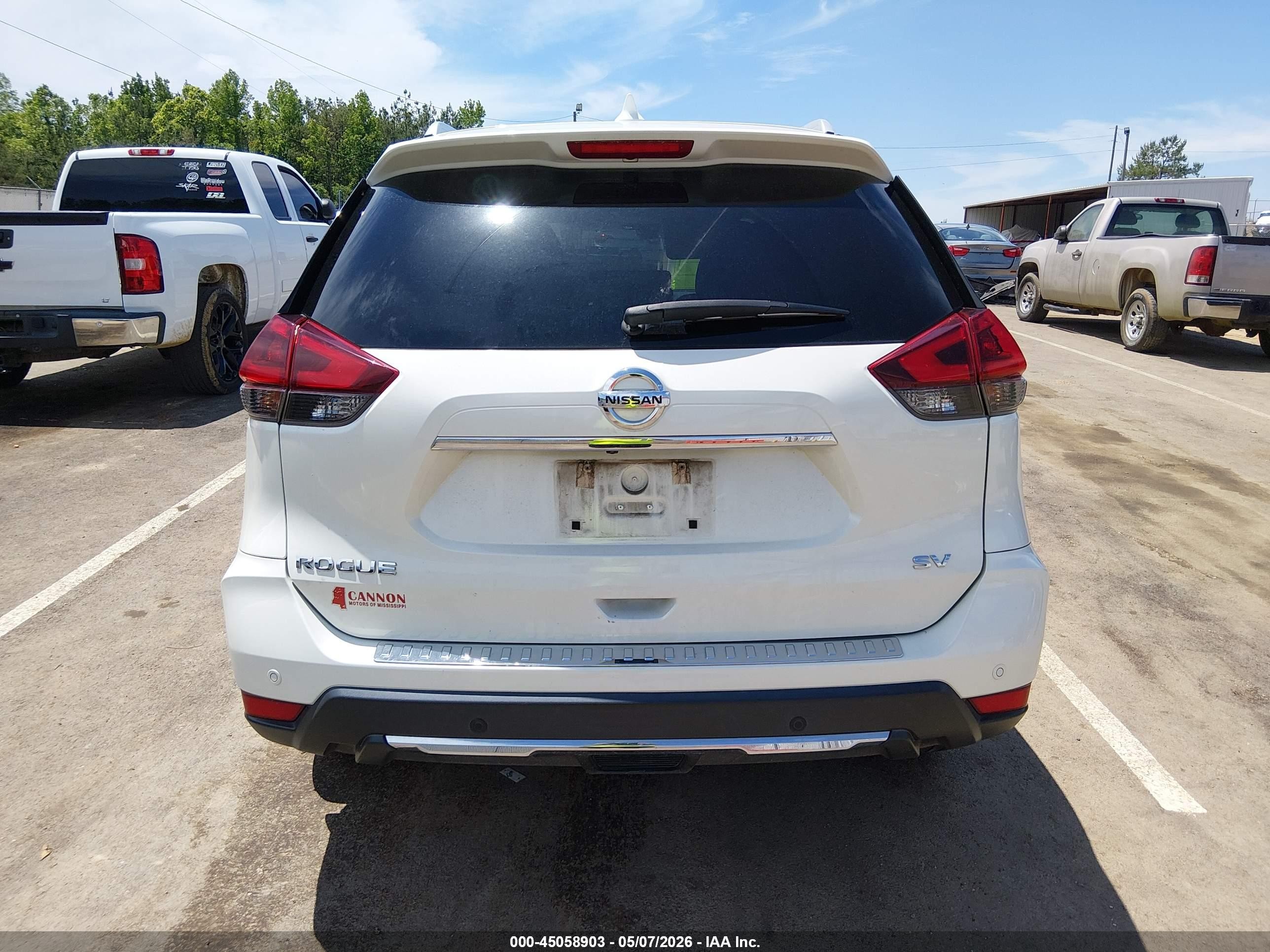 2019 Nissan Rogue Sv Белый vin: 5N1AT2MT9KC786776