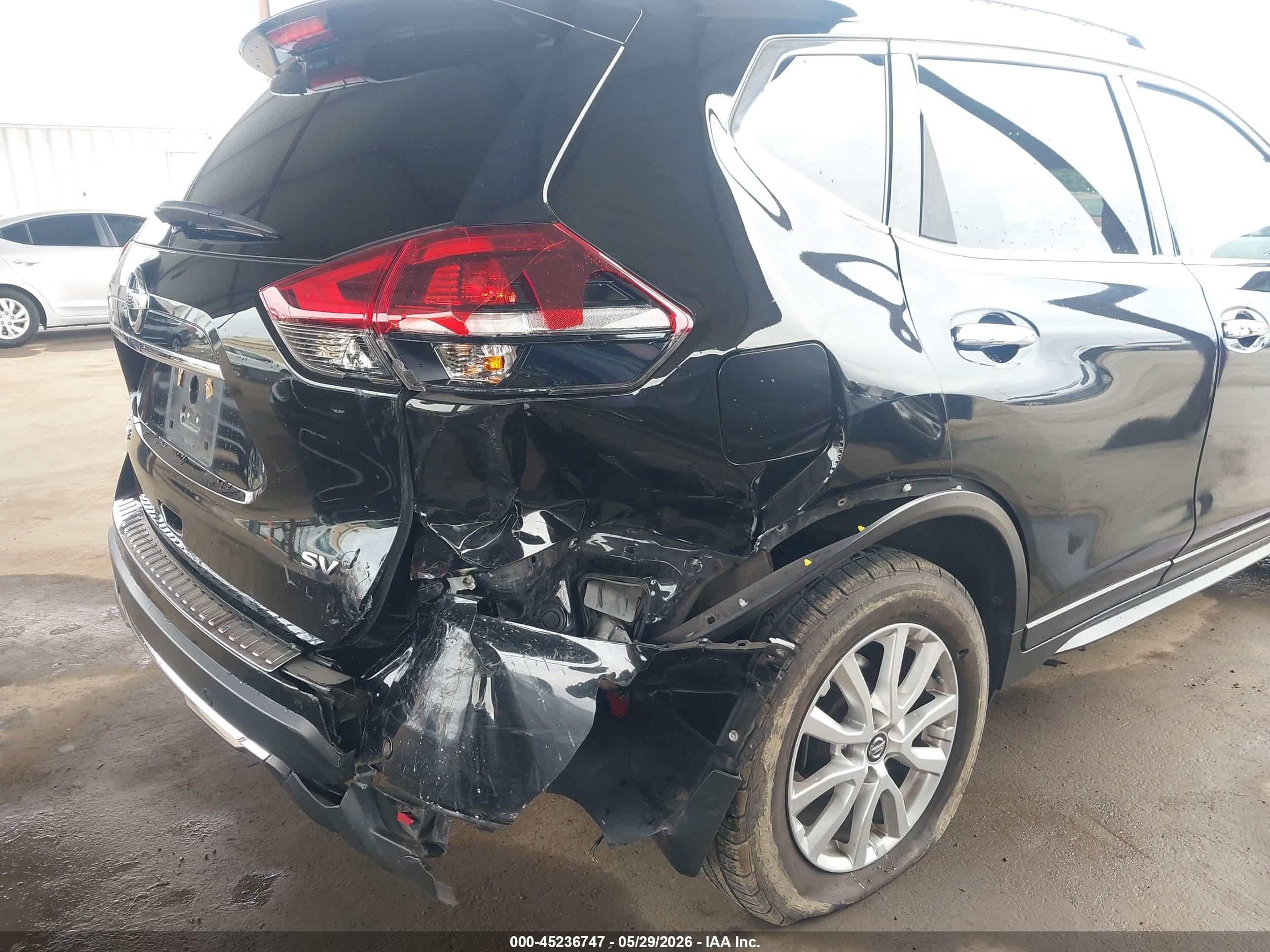 2020 Nissan Rogue Sv Fwd Black vin: 5N1AT2MT9LC735859