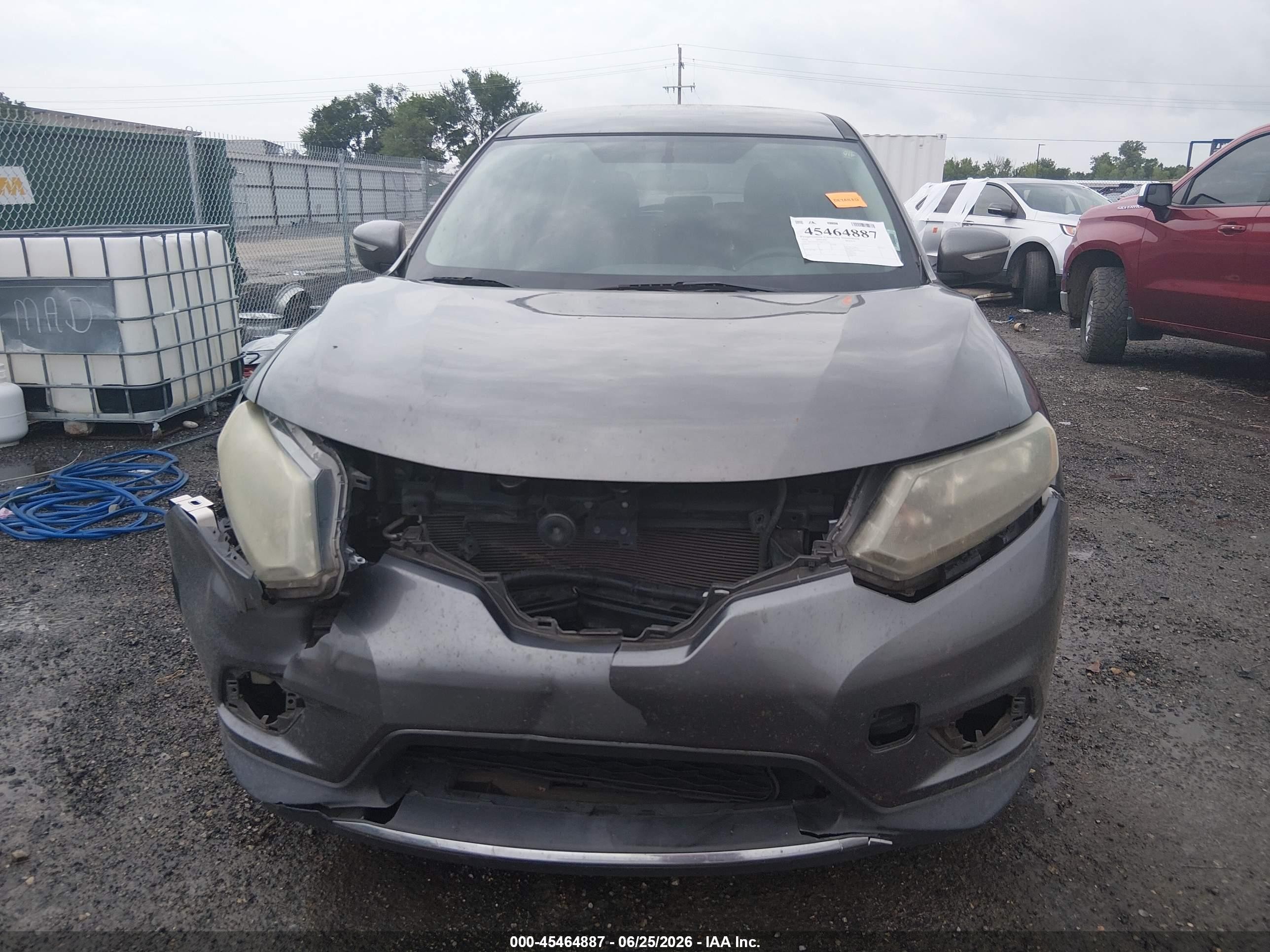 2014 Nissan Rogue S Серый vin: 5N1AT2MTXEC777475