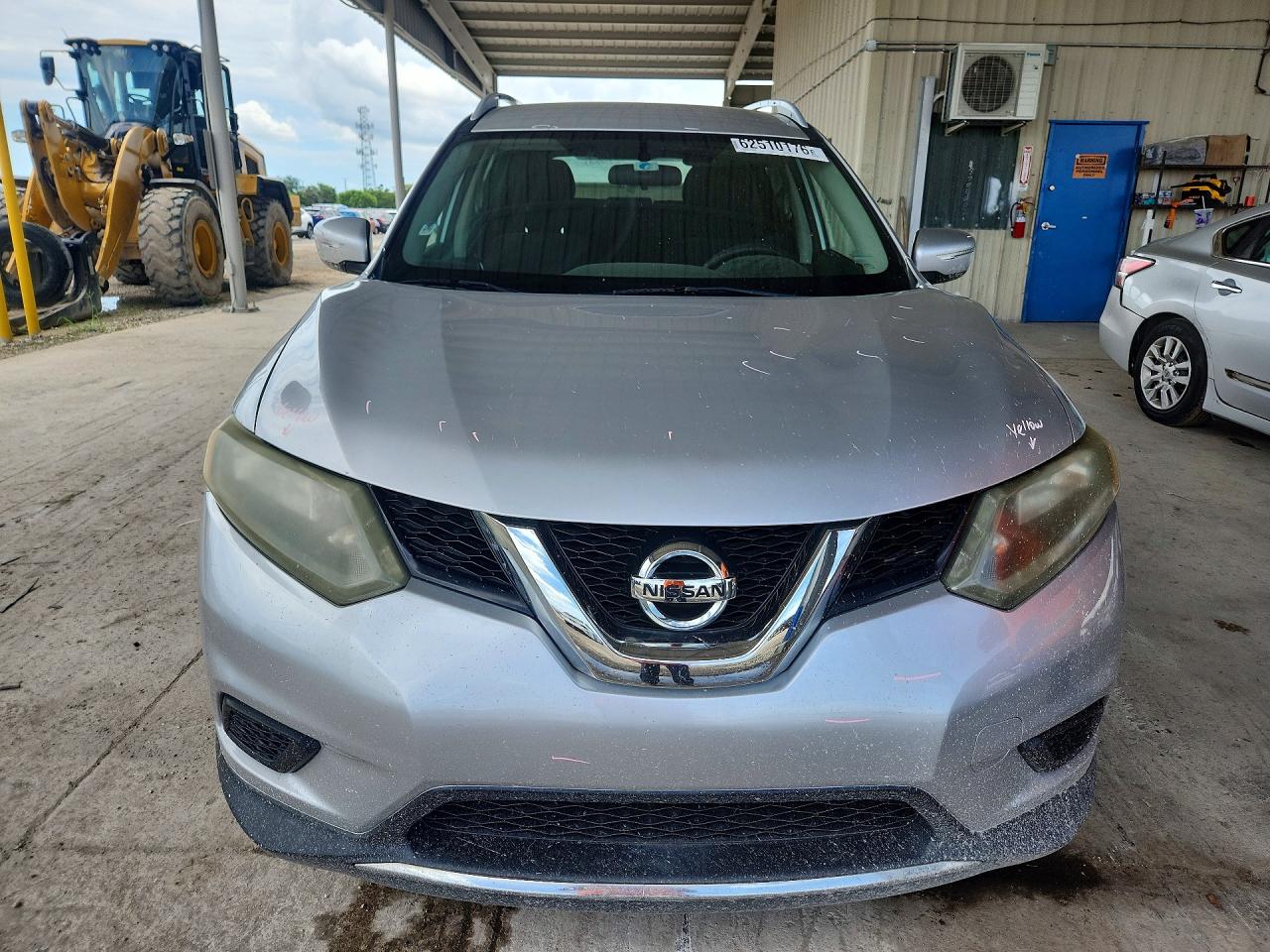 2014 Nissan Rogue S Серебряный vin: 5N1AT2MTXEC784605
