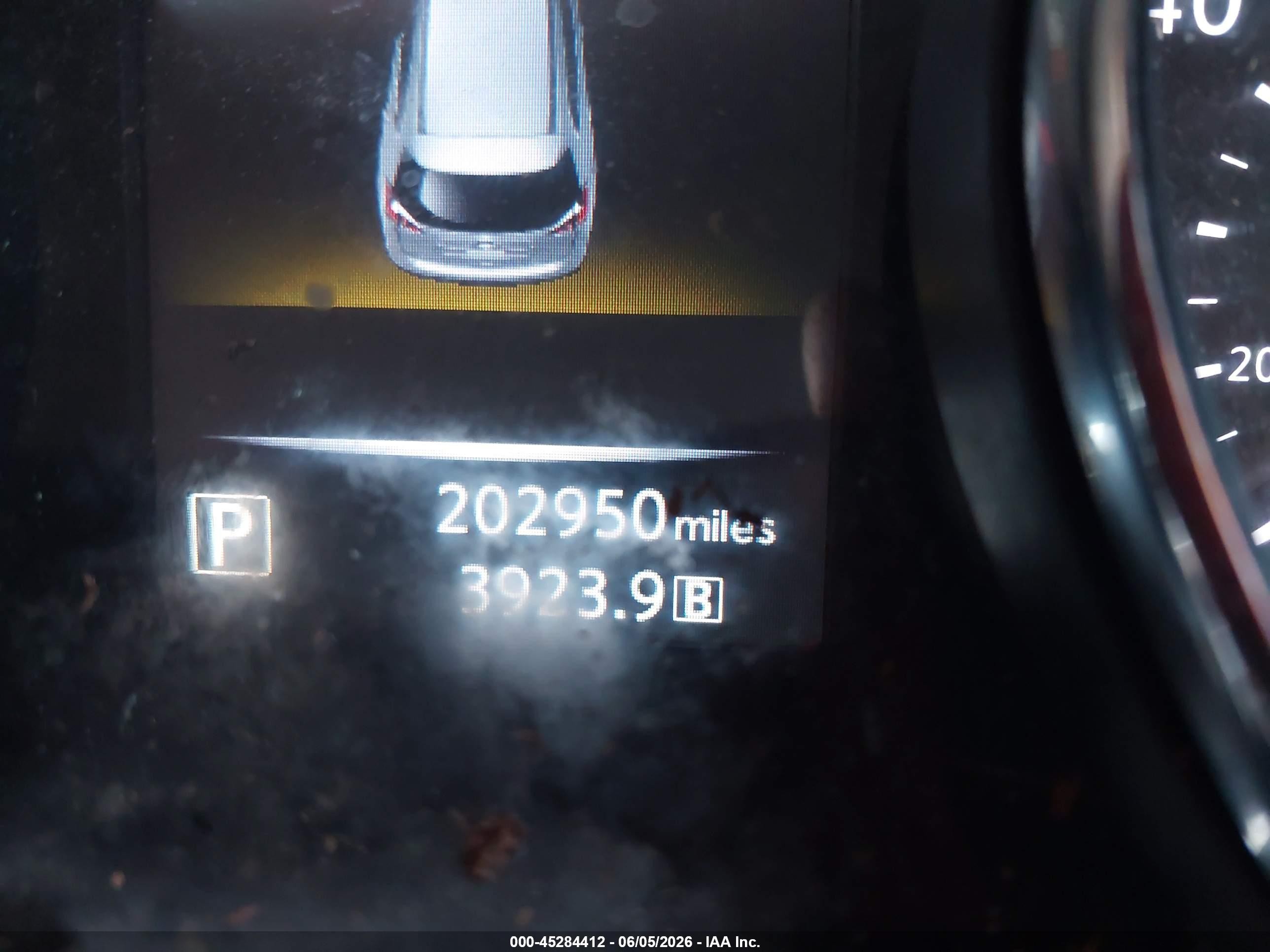 2014 Nissan Rogue S Silver vin: 5N1AT2MTXEC809051