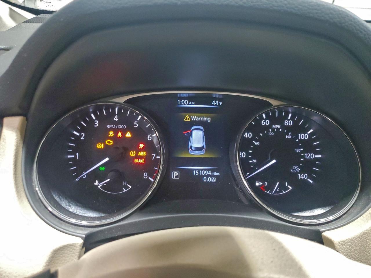 2014 Nissan Rogue S White vin: 5N1AT2MTXEC811298