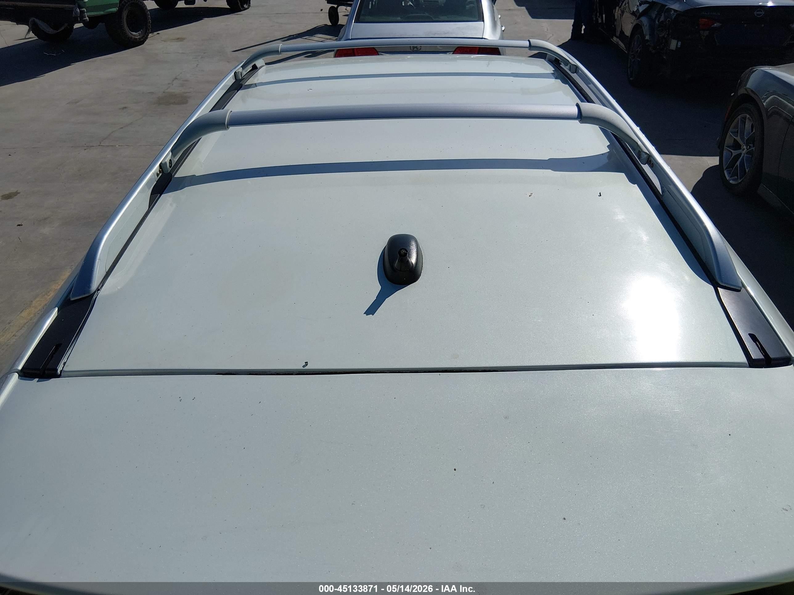2014 Nissan Rogue Sv White vin: 5N1AT2MTXEC815092