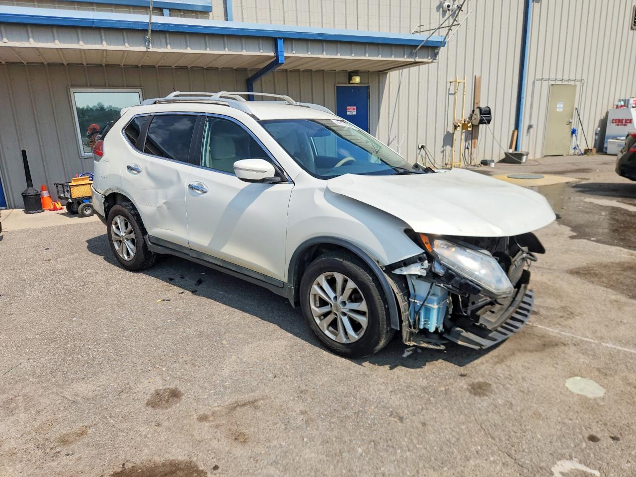 2014 Nissan Rogue Sv White vin: 5N1AT2MTXEC859688