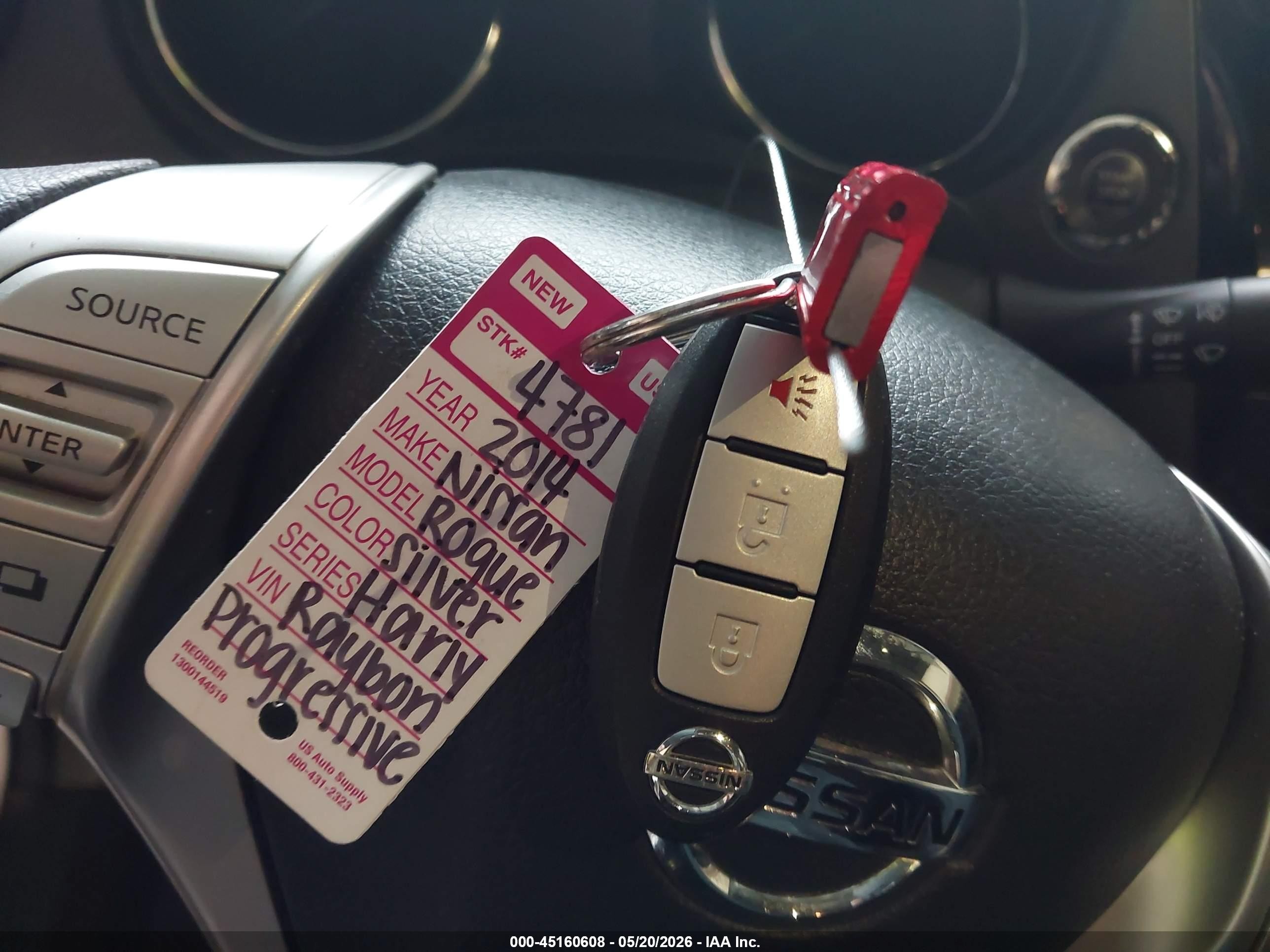 2014 Nissan Rogue Sv Silver vin: 5N1AT2MTXEC865362