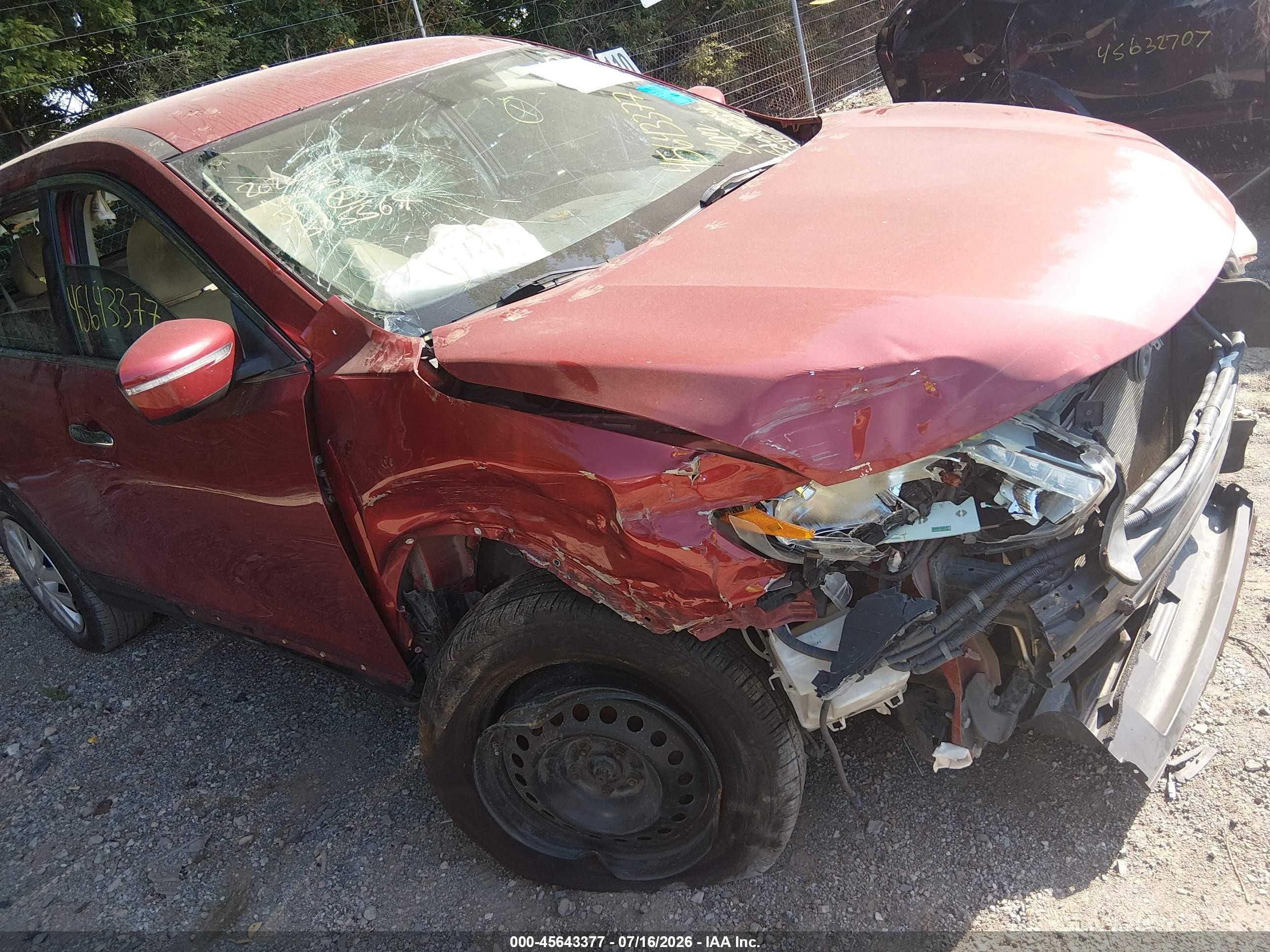 2014 Nissan Rogue S Red vin: 5N1AT2MTXEC865569