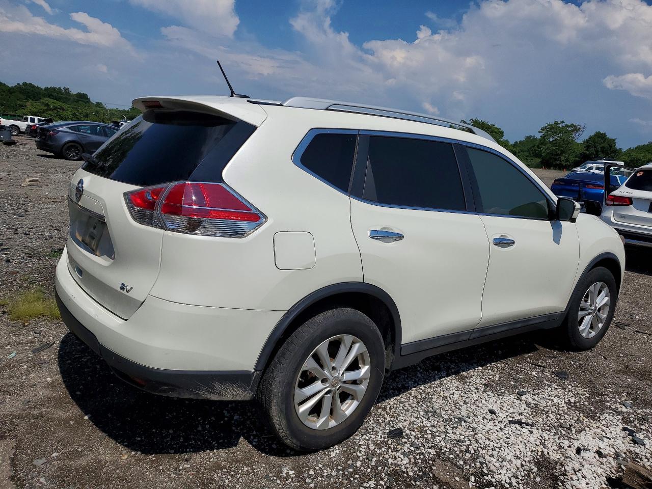 2015 Nissan Rogue Sv White vin: 5N1AT2MTXFC759169