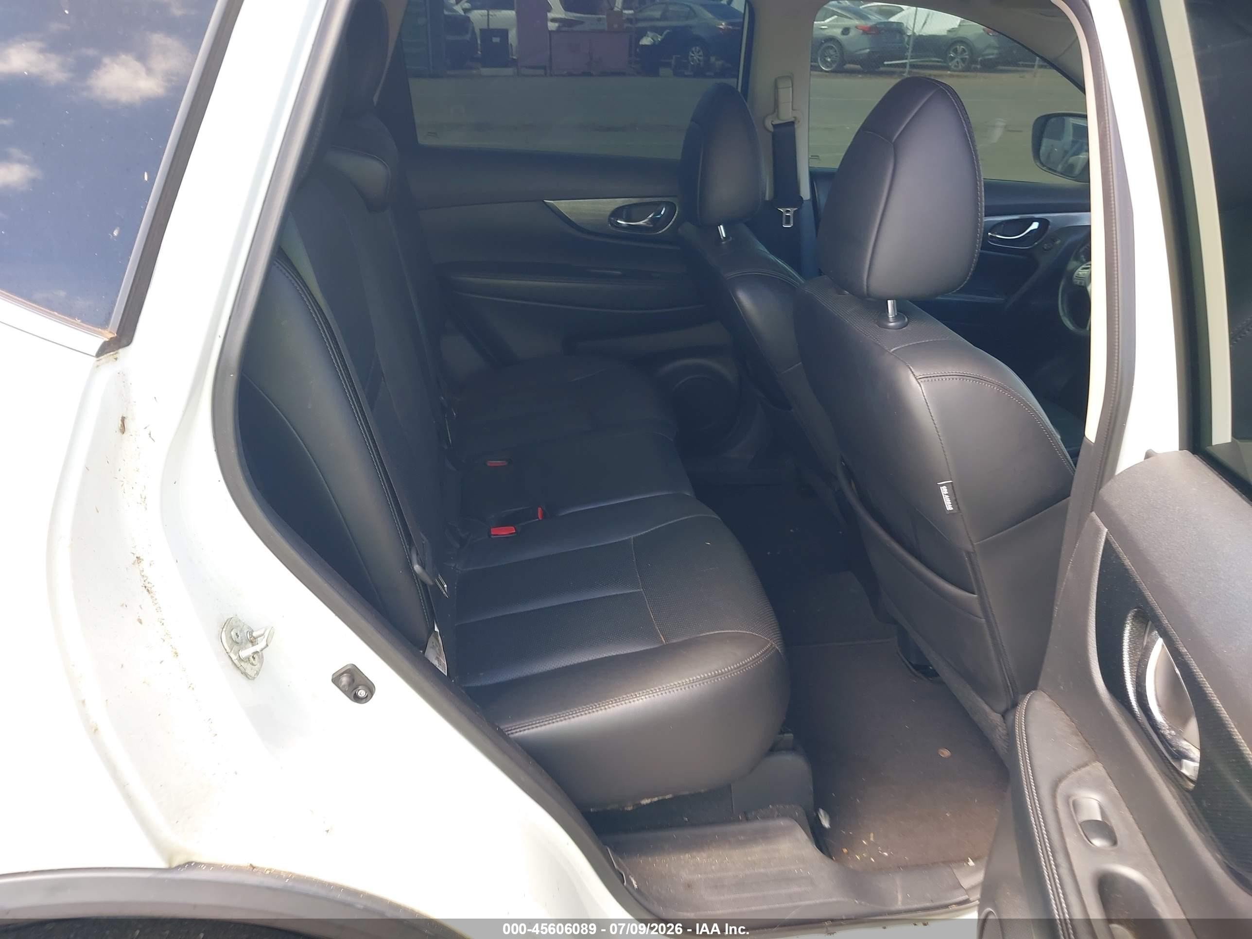 2015 Nissan Rogue Sl Белый vin: 5N1AT2MTXFC790633