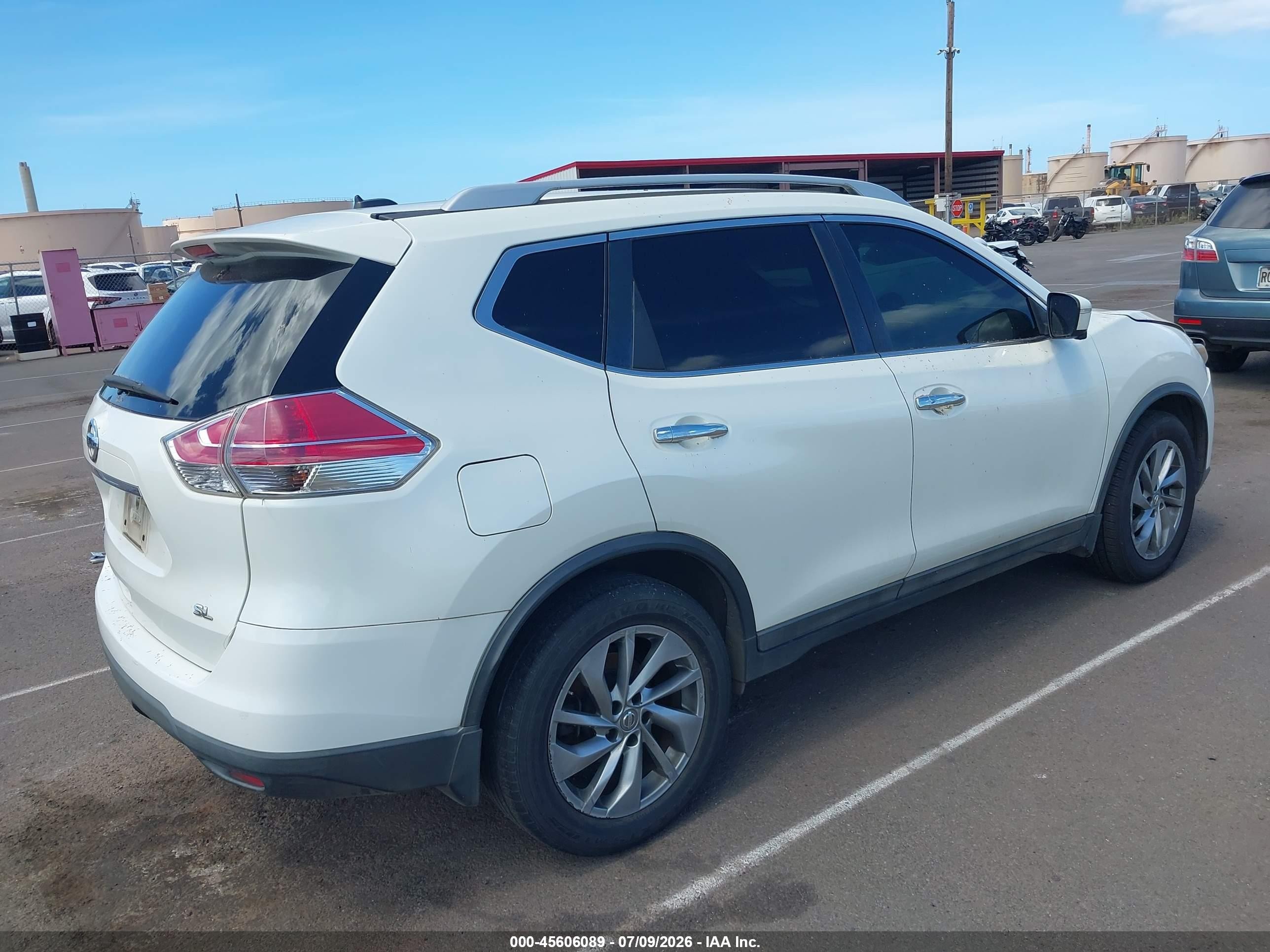 2015 Nissan Rogue Sl Белый vin: 5N1AT2MTXFC790633