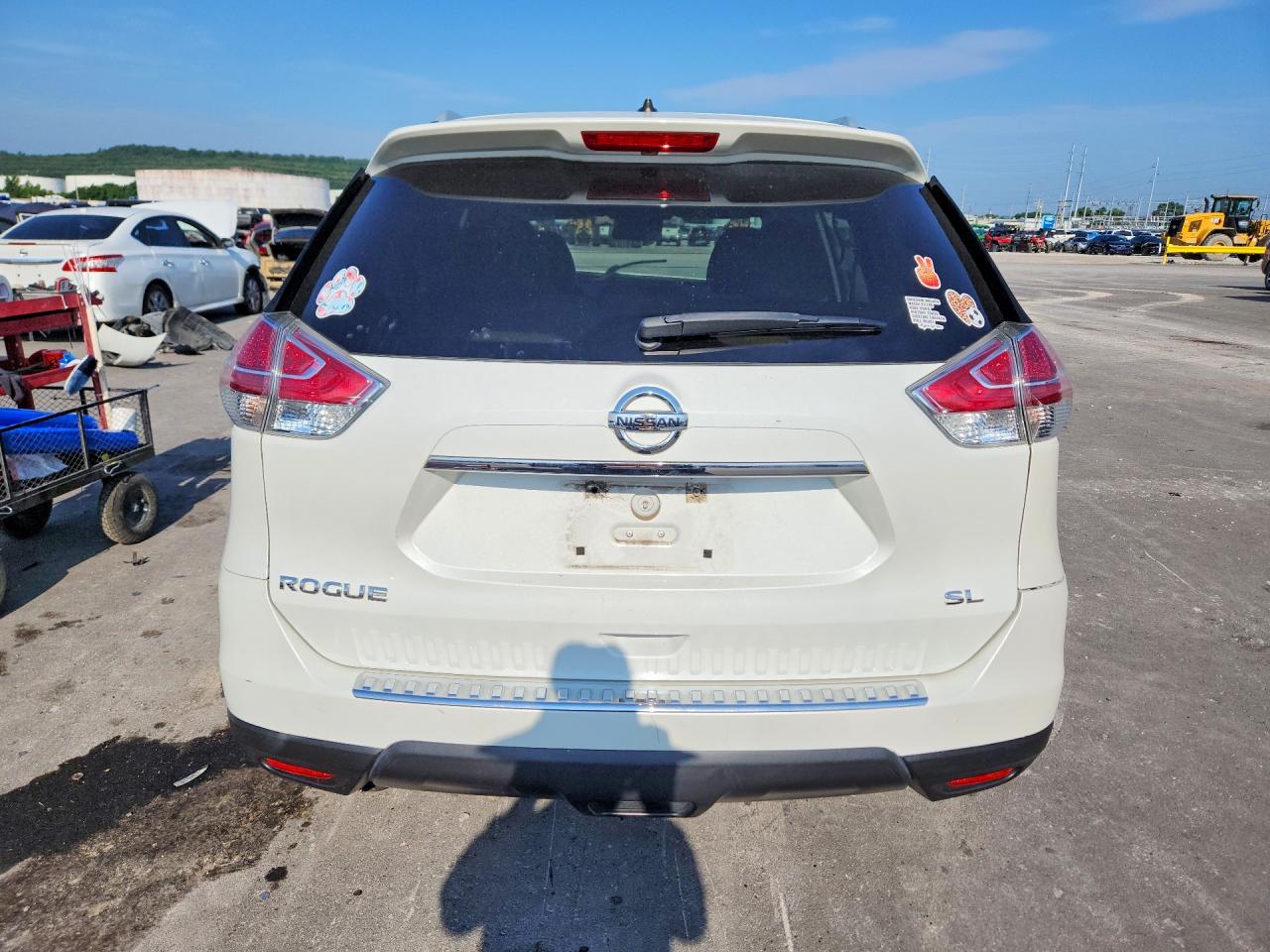 2015 Nissan Rogue Sl White vin: 5N1AT2MTXFC860261