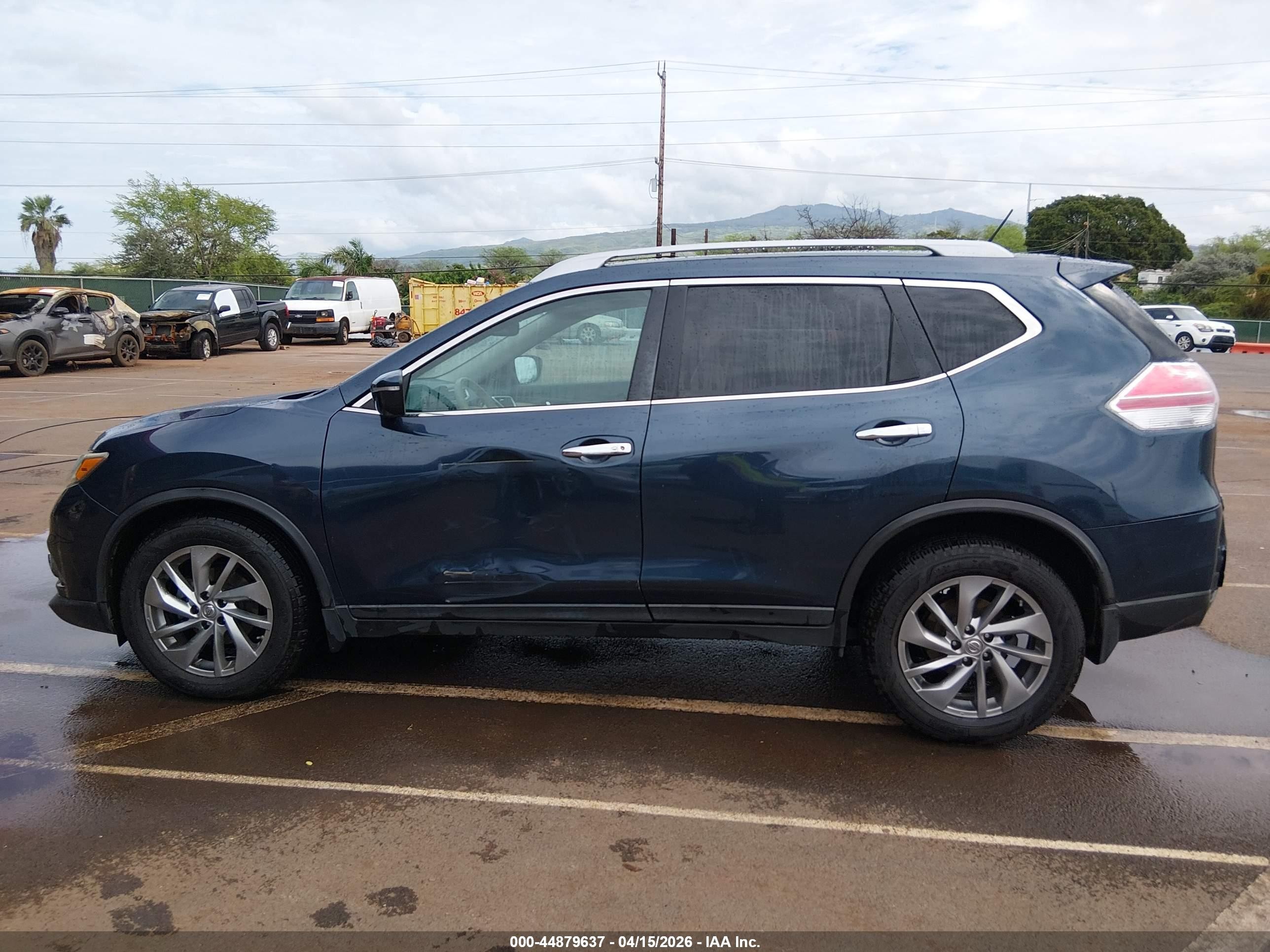 2015 Nissan Rogue Sl Blue vin: 5N1AT2MTXFC911760