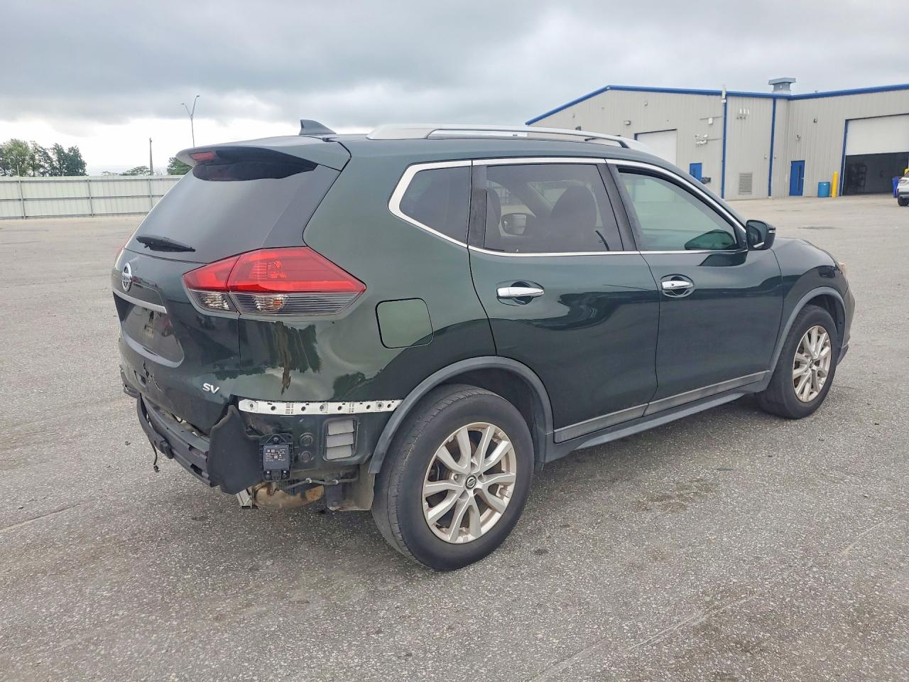 2018 Nissan Rogue Sv Зеленый vin: 5N1AT2MTXJC702298