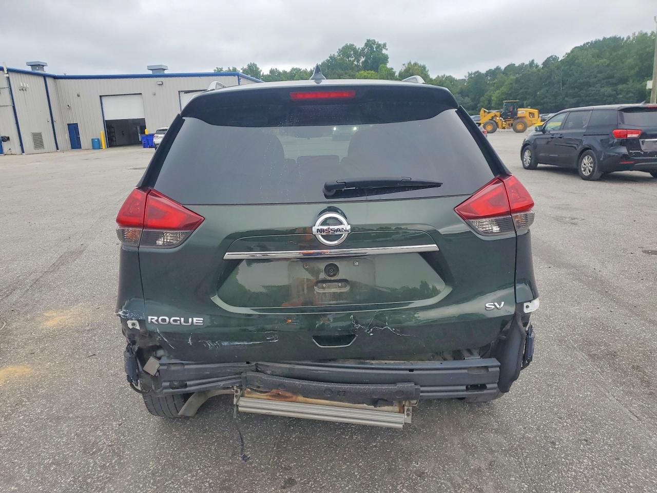 2018 Nissan Rogue Sv Зеленый vin: 5N1AT2MTXJC702298