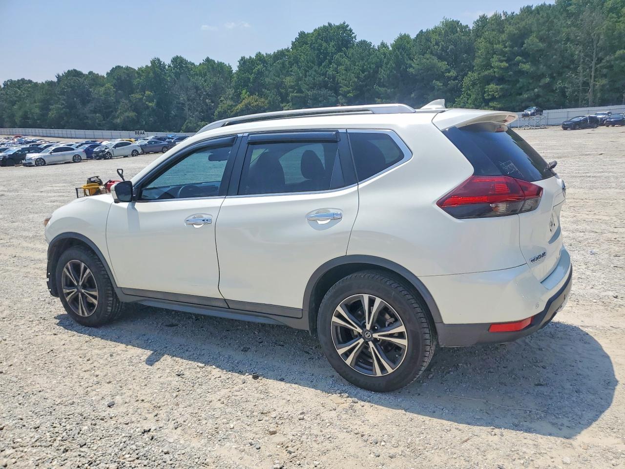 2020 Nissan Rogue Sv White vin: 5N1AT2MTXLC744022