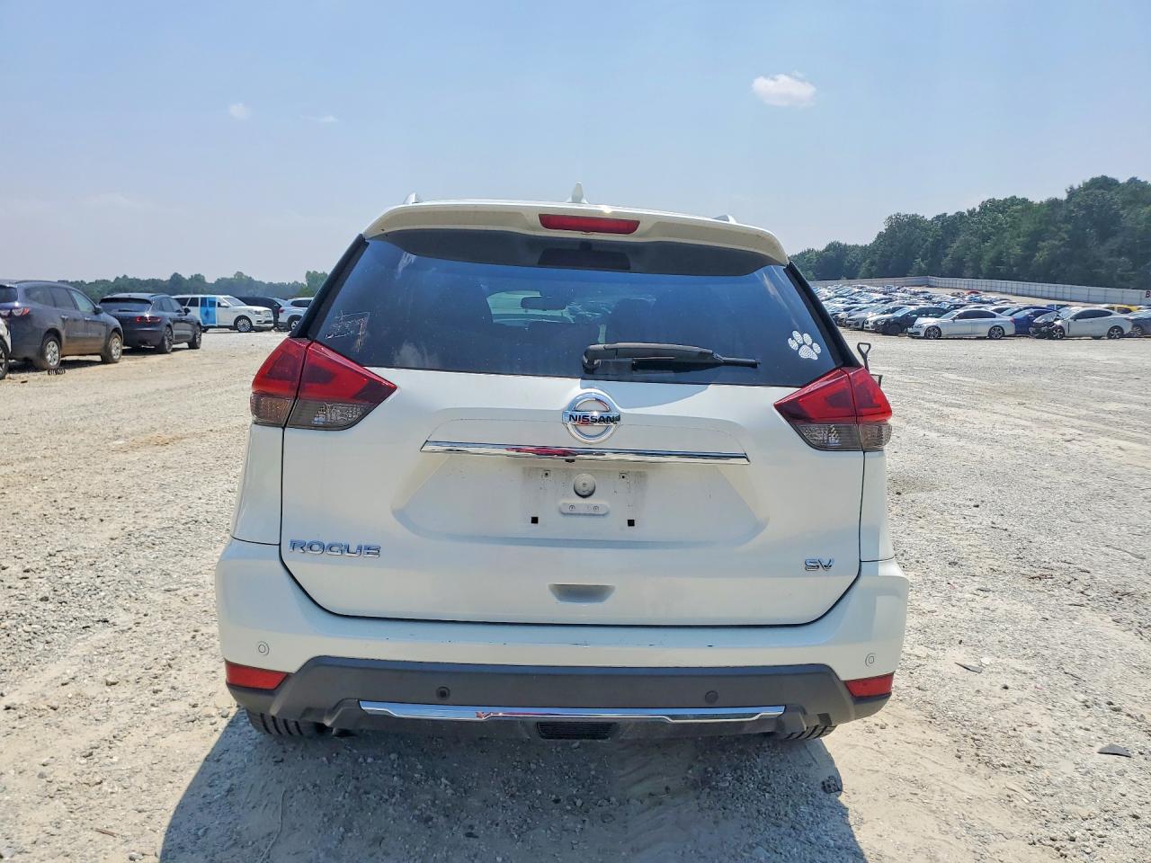 2020 Nissan Rogue Sv White vin: 5N1AT2MTXLC744022