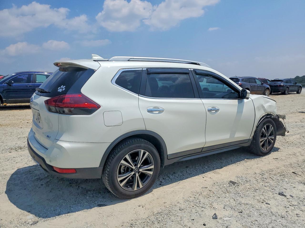 2020 Nissan Rogue Sv White vin: 5N1AT2MTXLC744022