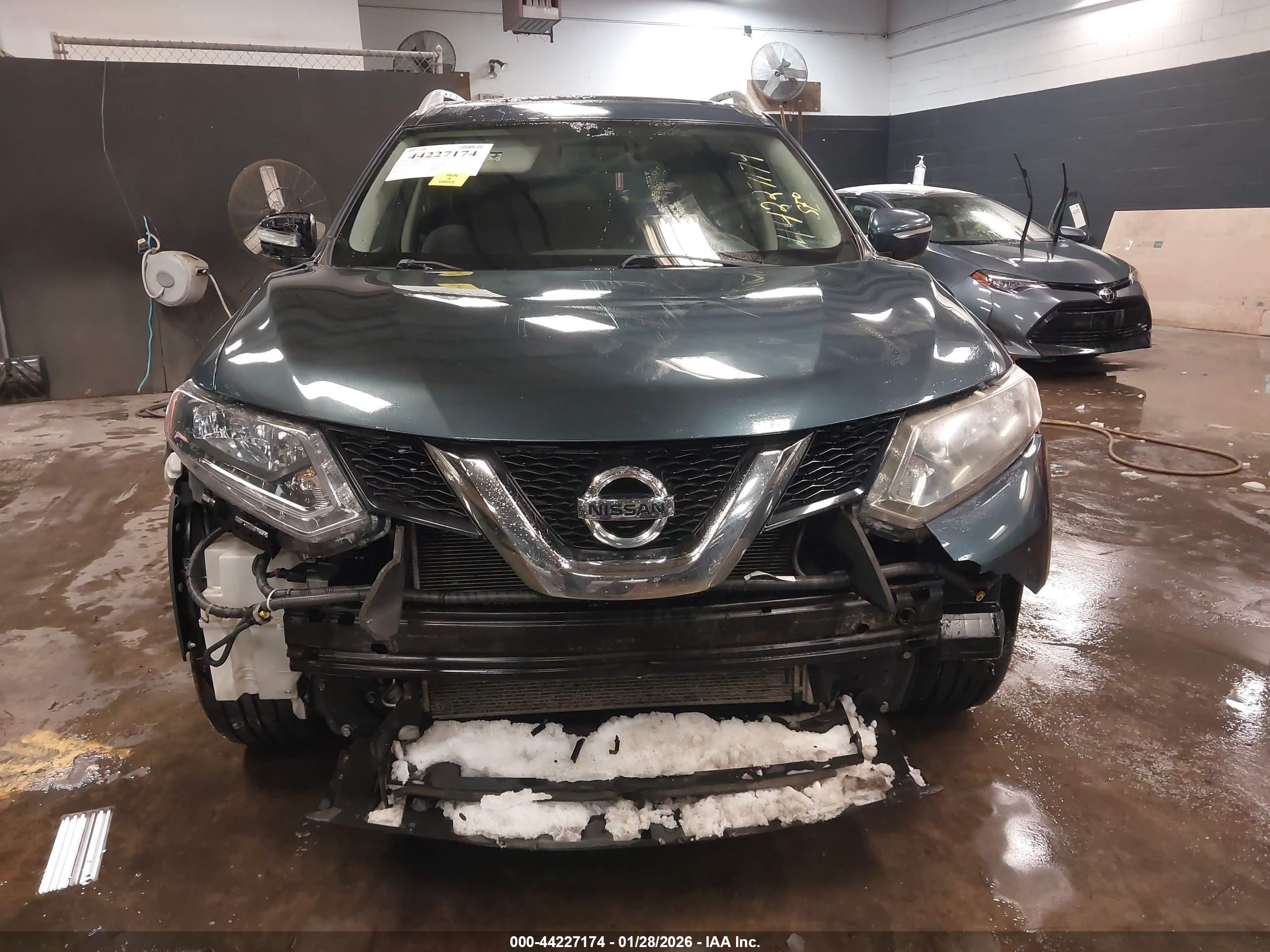 2014 Nissan Rogue Sv Gray vin: 5N1AT2MV0EC766941