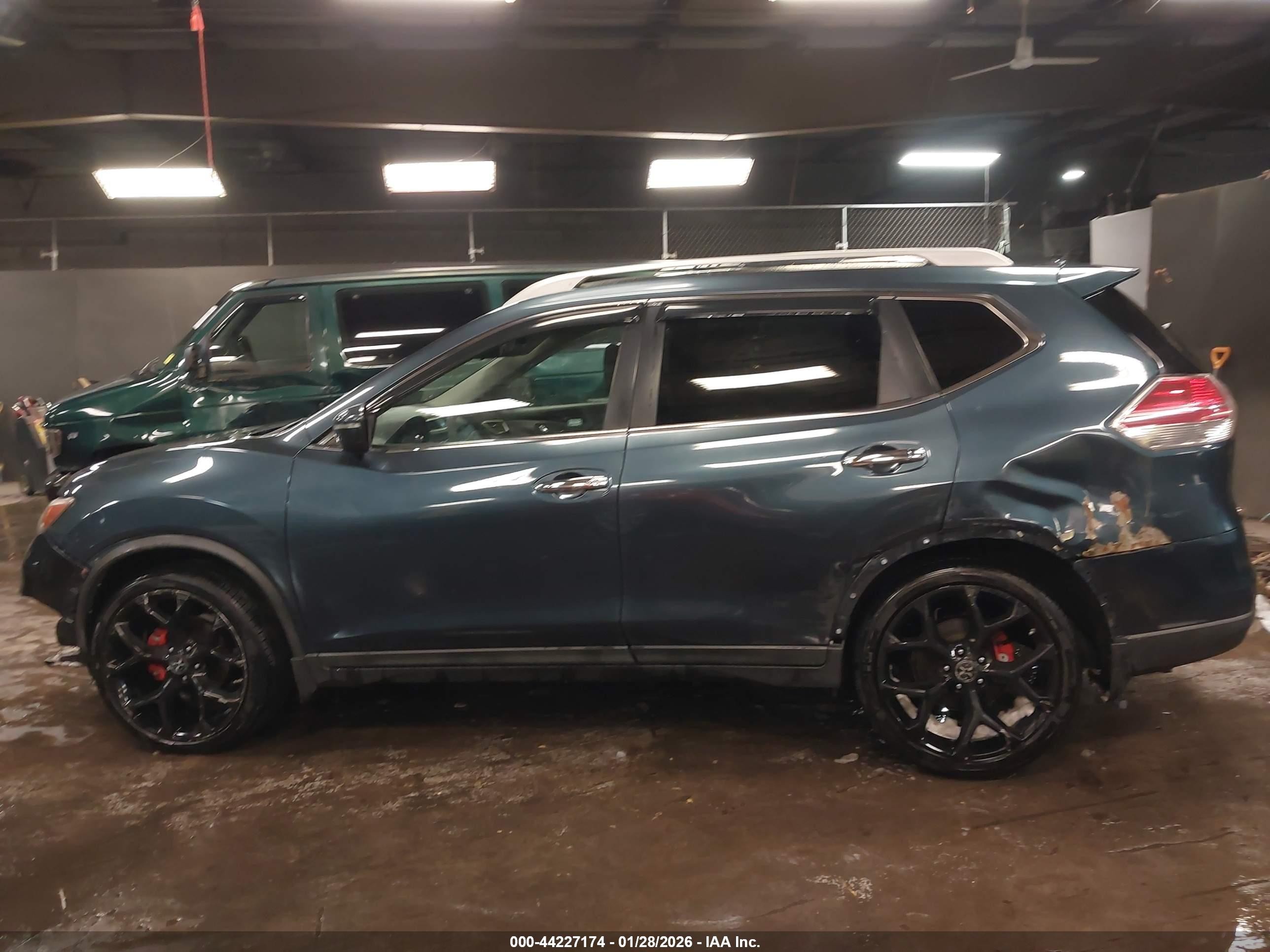 2014 Nissan Rogue Sv Gray vin: 5N1AT2MV0EC766941