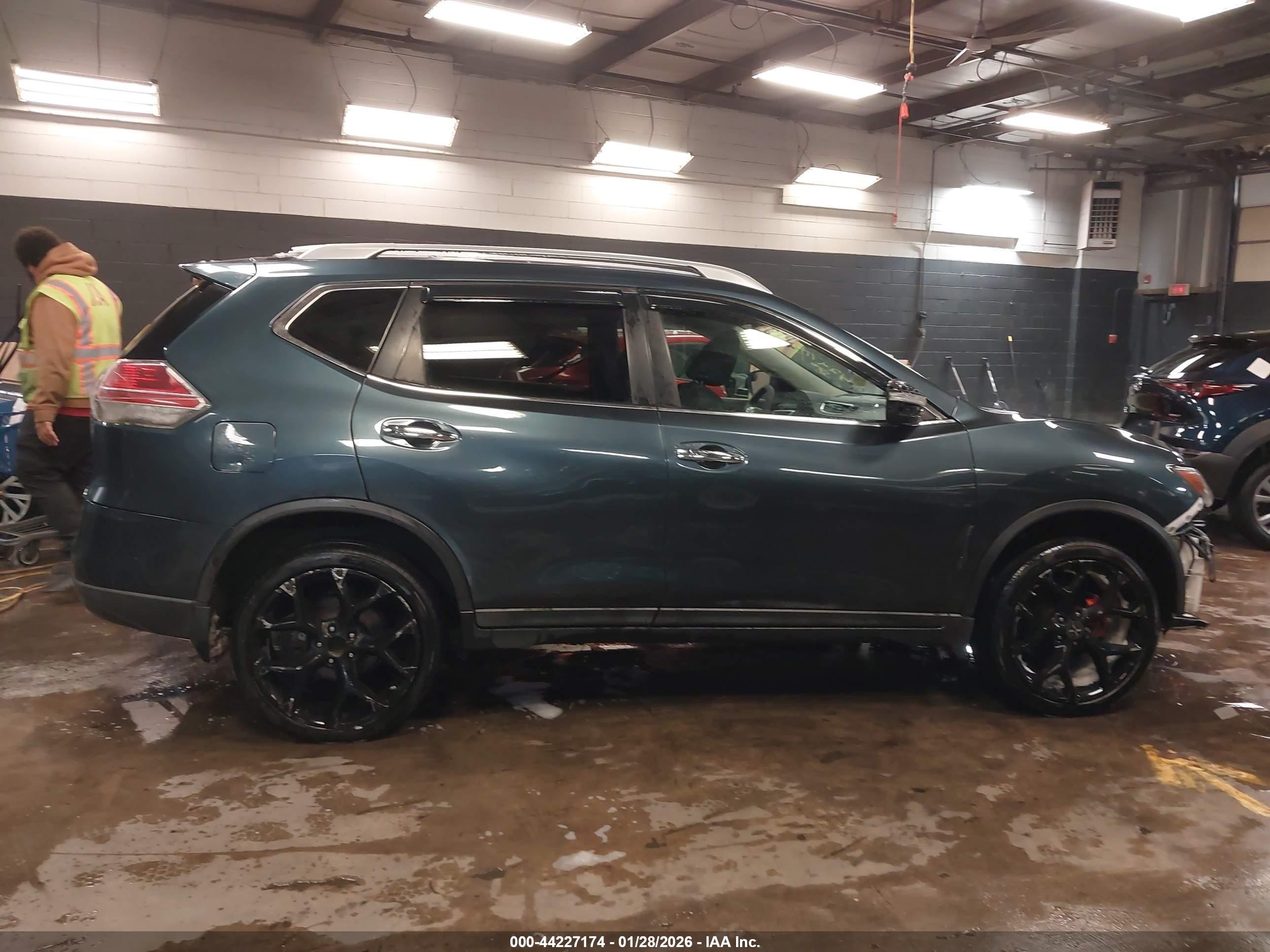2014 Nissan Rogue Sv Gray vin: 5N1AT2MV0EC766941