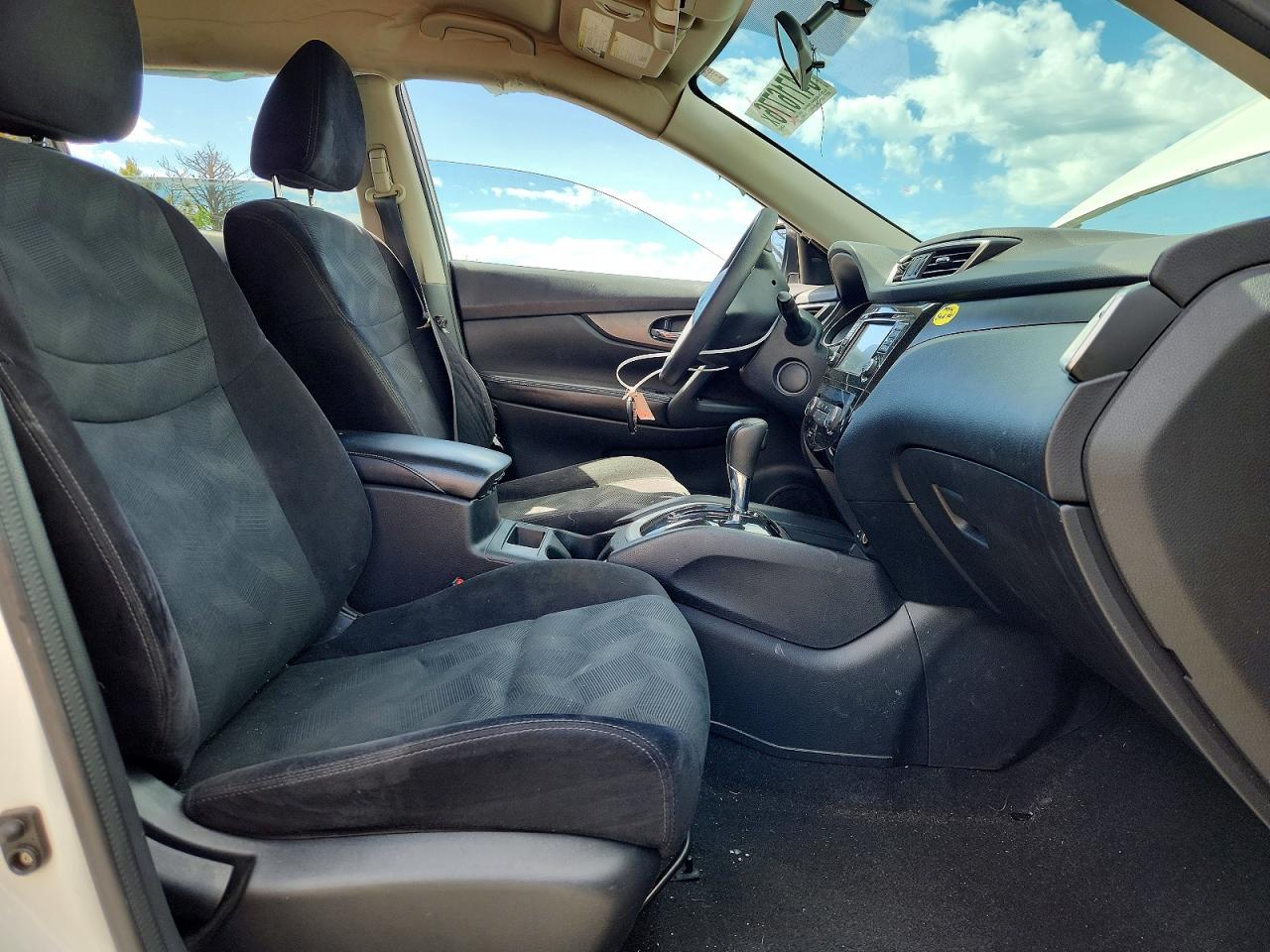 2014 Nissan Rogue Sv White vin: 5N1AT2MV0EC793718