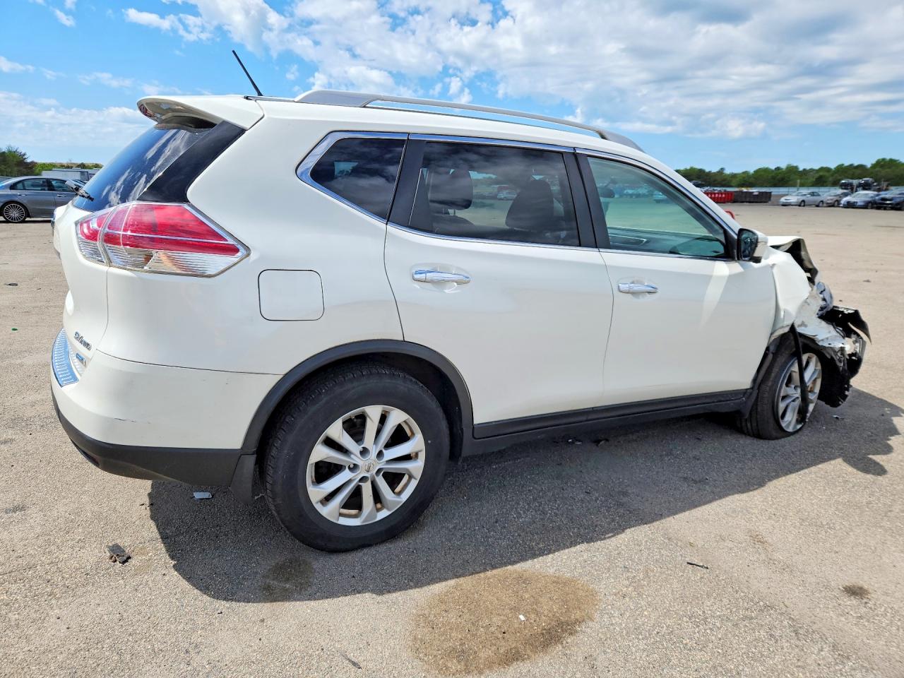 2014 Nissan Rogue Sv White vin: 5N1AT2MV0EC793718