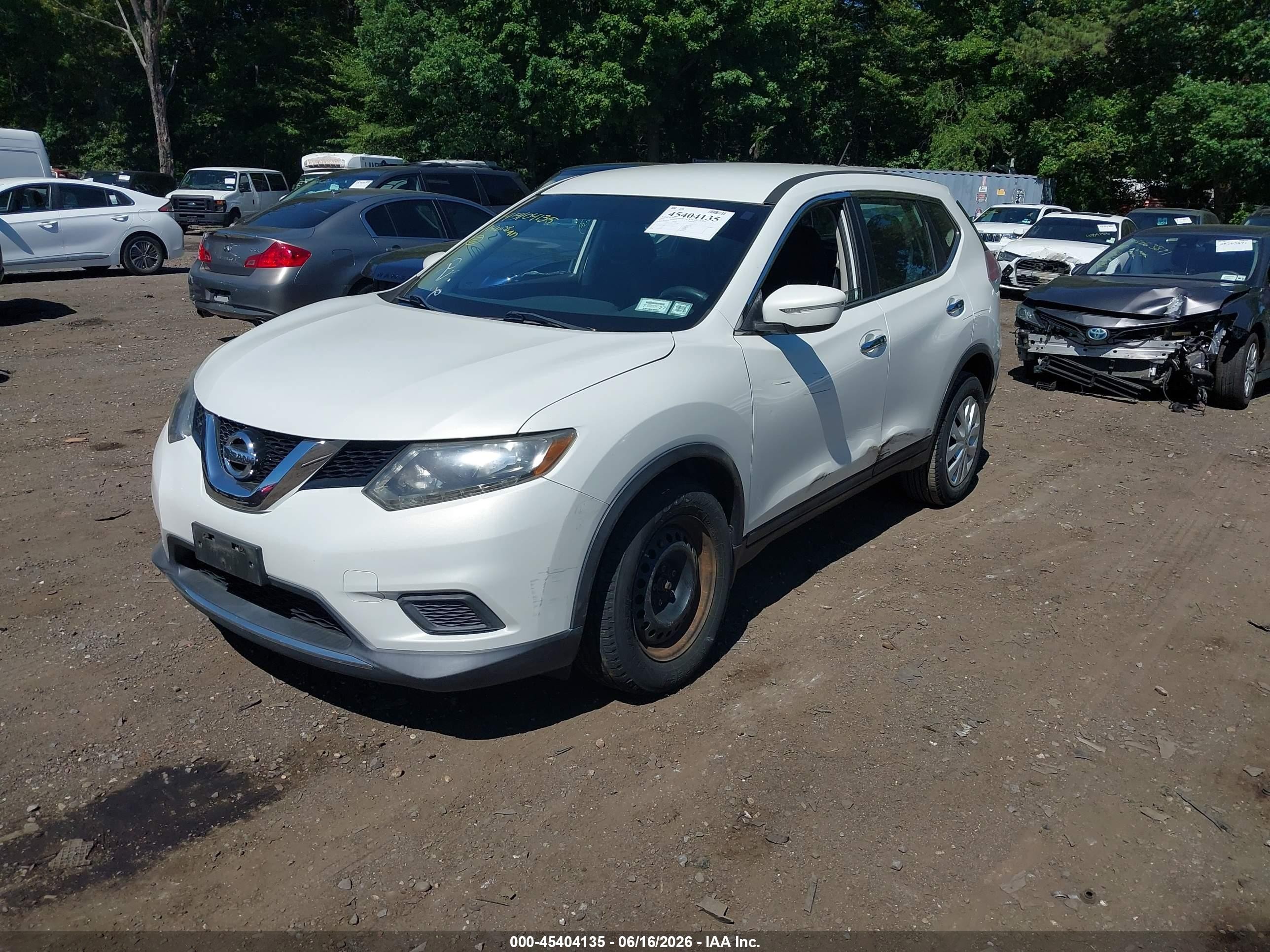 2014 Nissan Rogue S Белый vin: 5N1AT2MV0EC869518