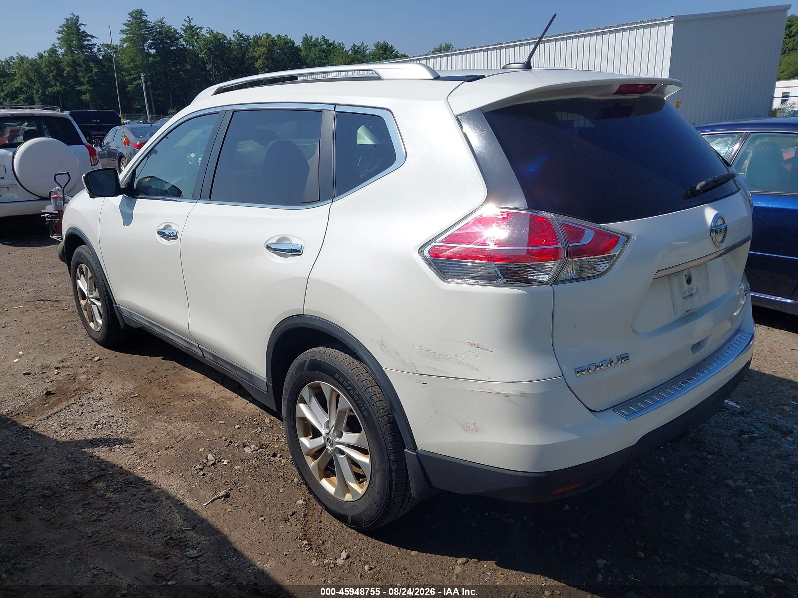 2015 Nissan Rogue Sv White vin: 5N1AT2MV0FC779092