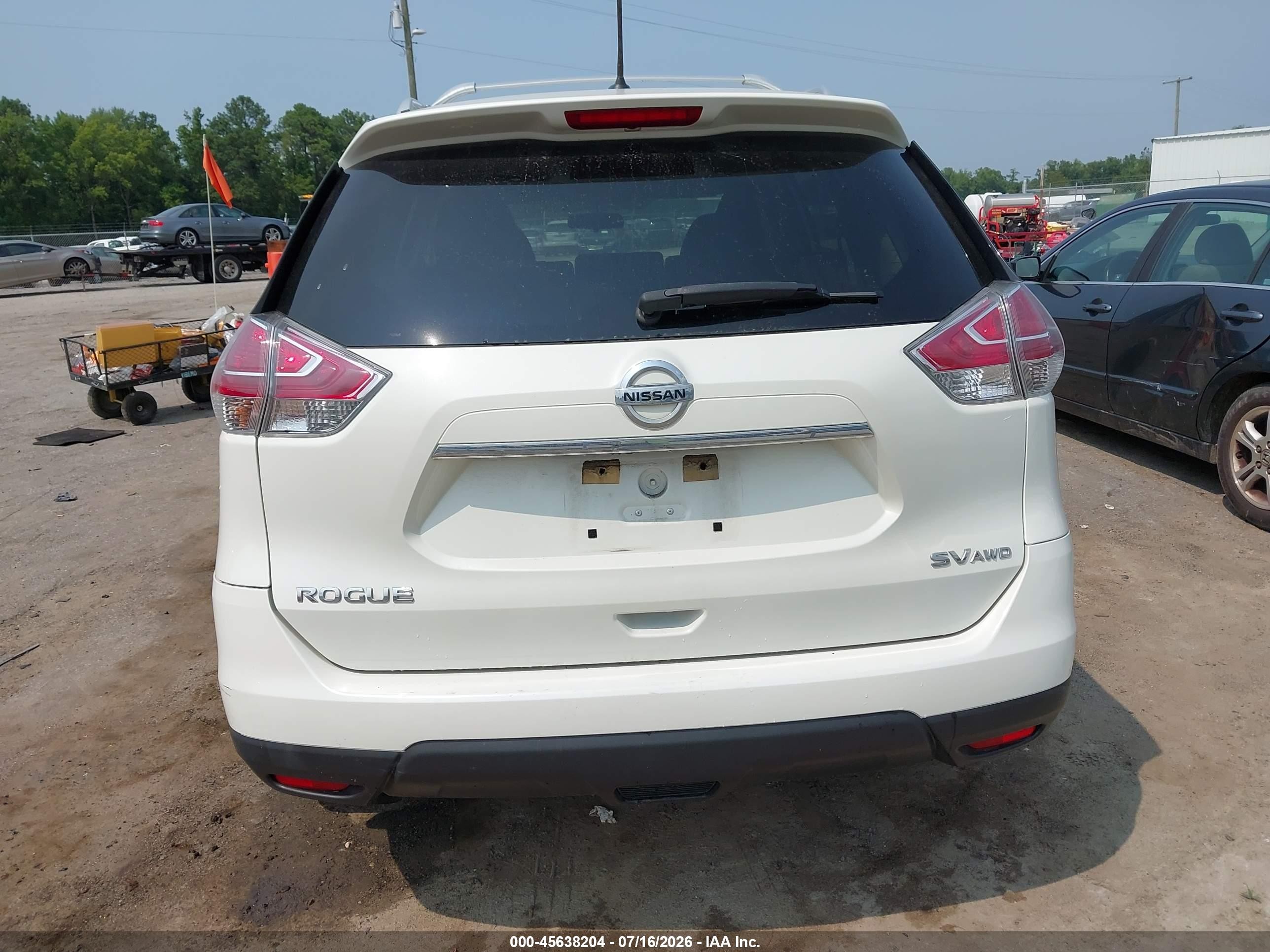 2015 Nissan Rogue Sv White vin: 5N1AT2MV0FC791629