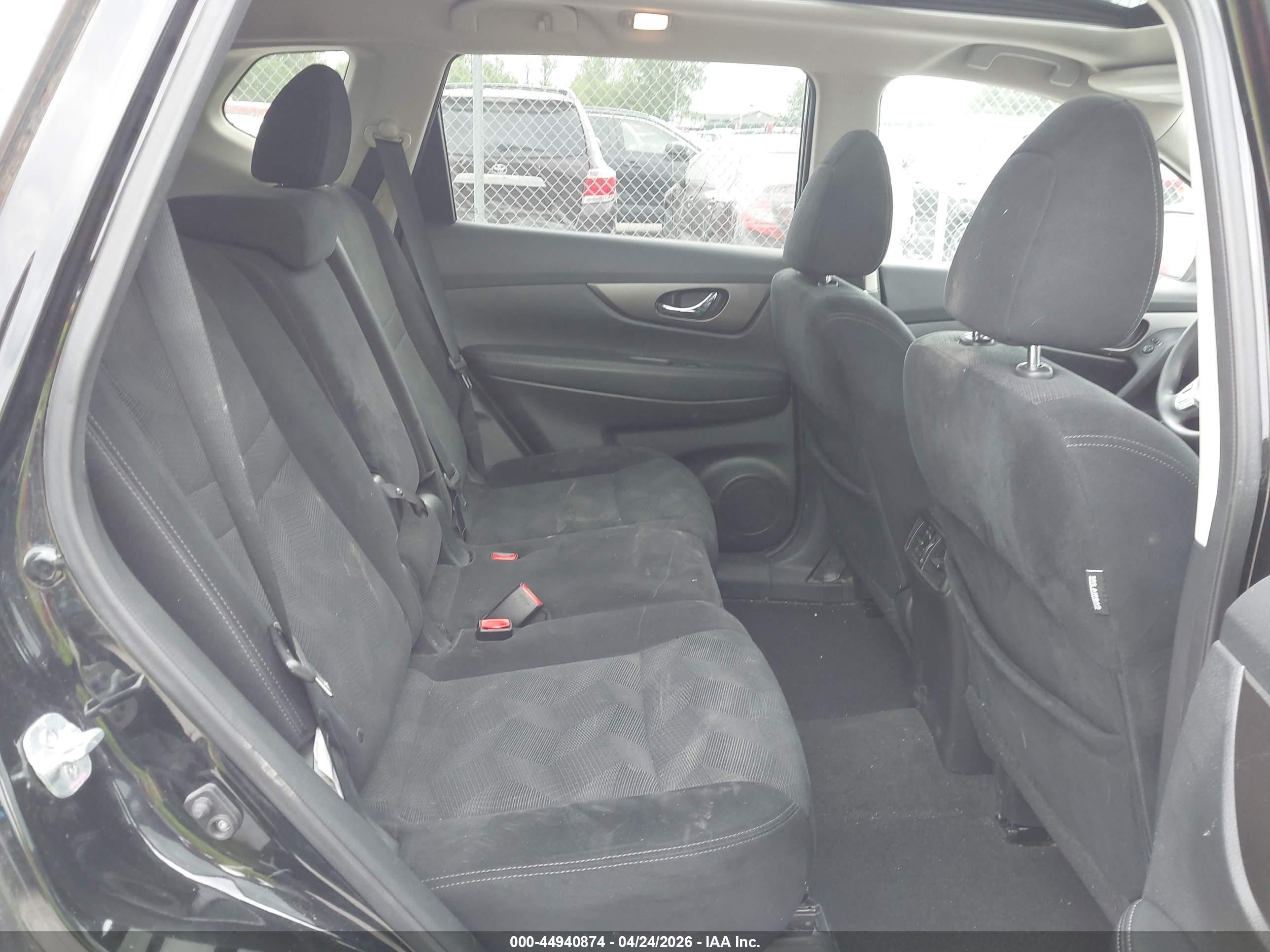 2015 Nissan Rogue Sv Black vin: 5N1AT2MV0FC805755