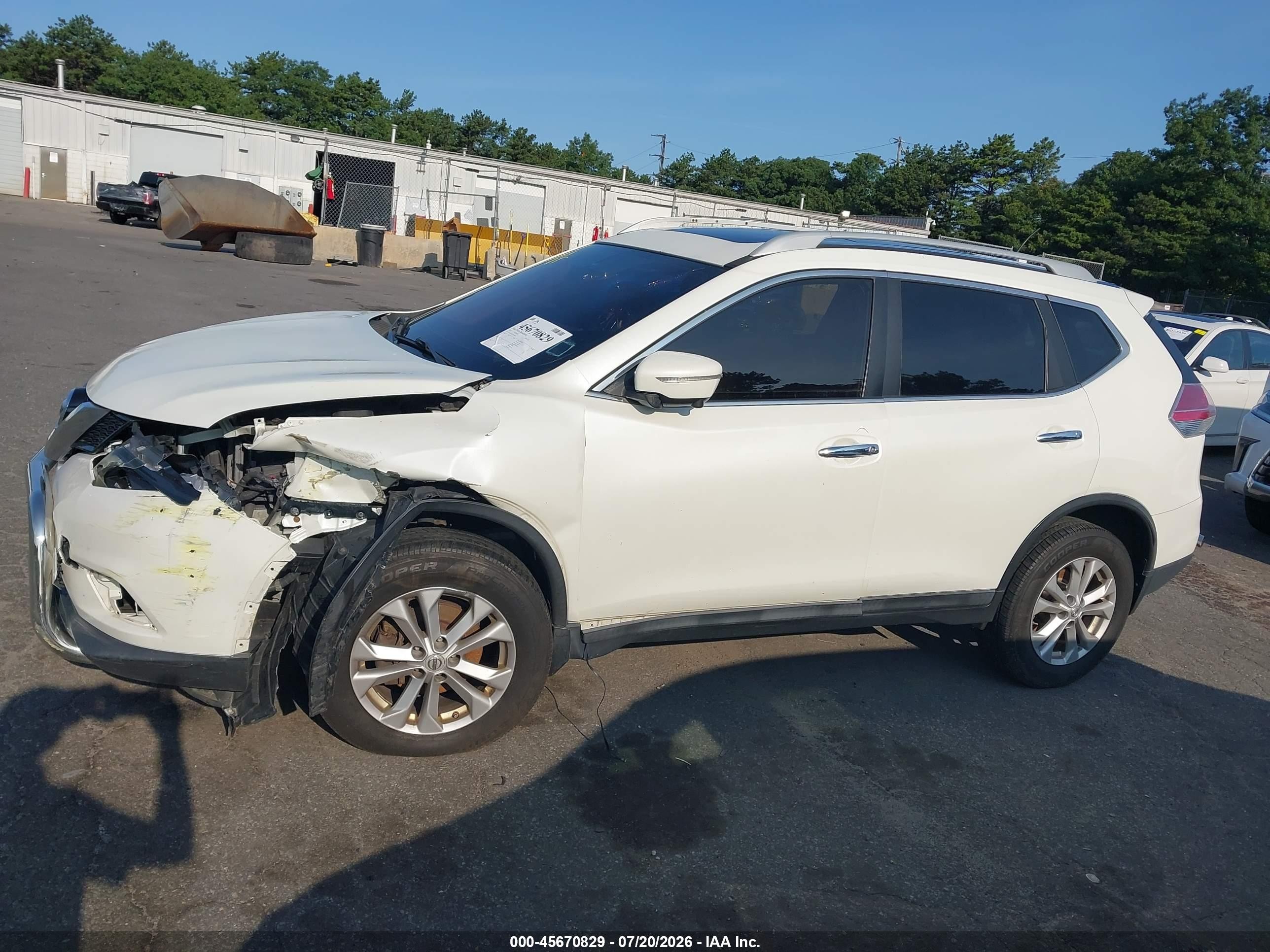 2015 Nissan Rogue Sv White vin: 5N1AT2MV0FC836469