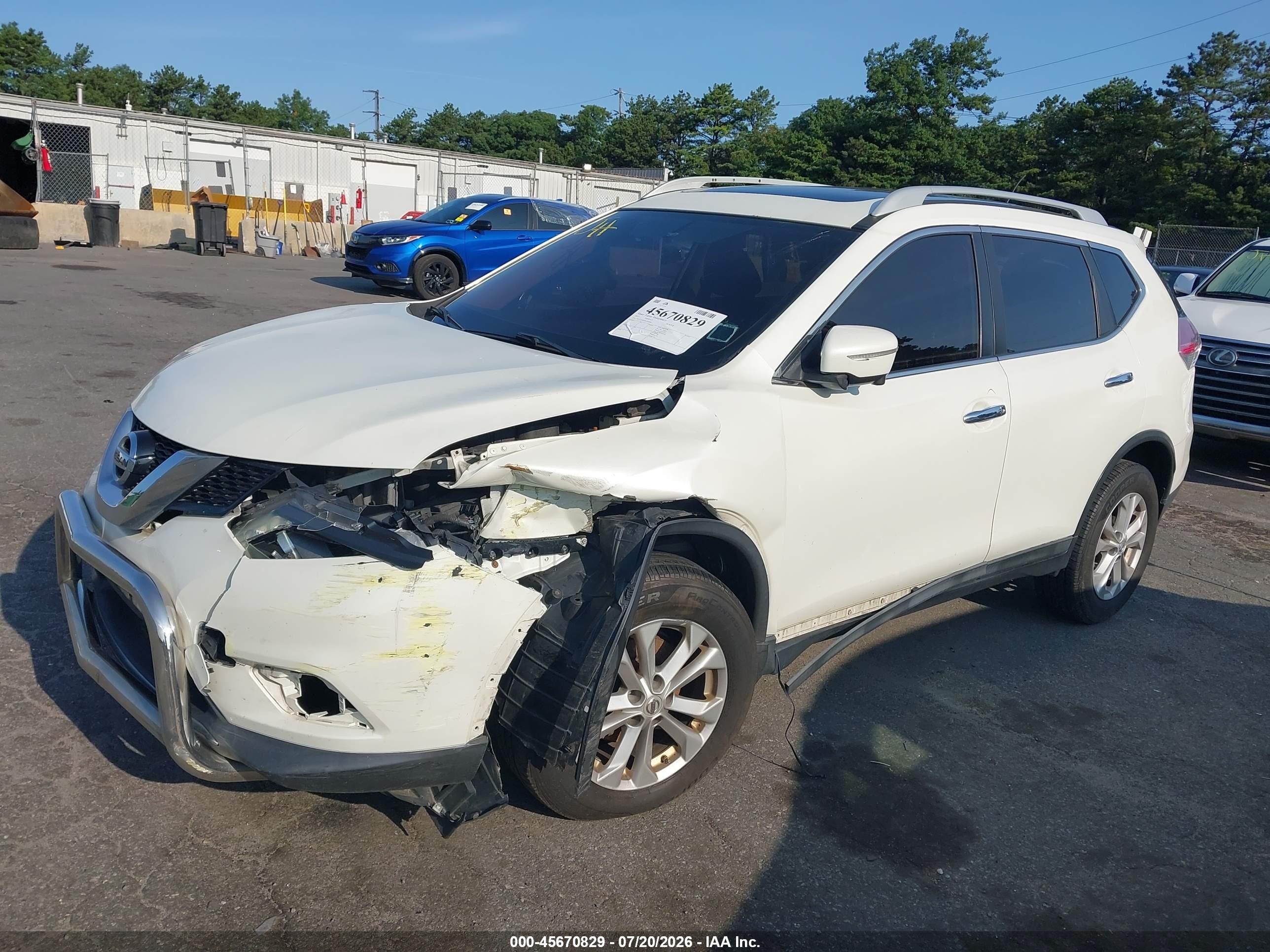 2015 Nissan Rogue Sv White vin: 5N1AT2MV0FC836469