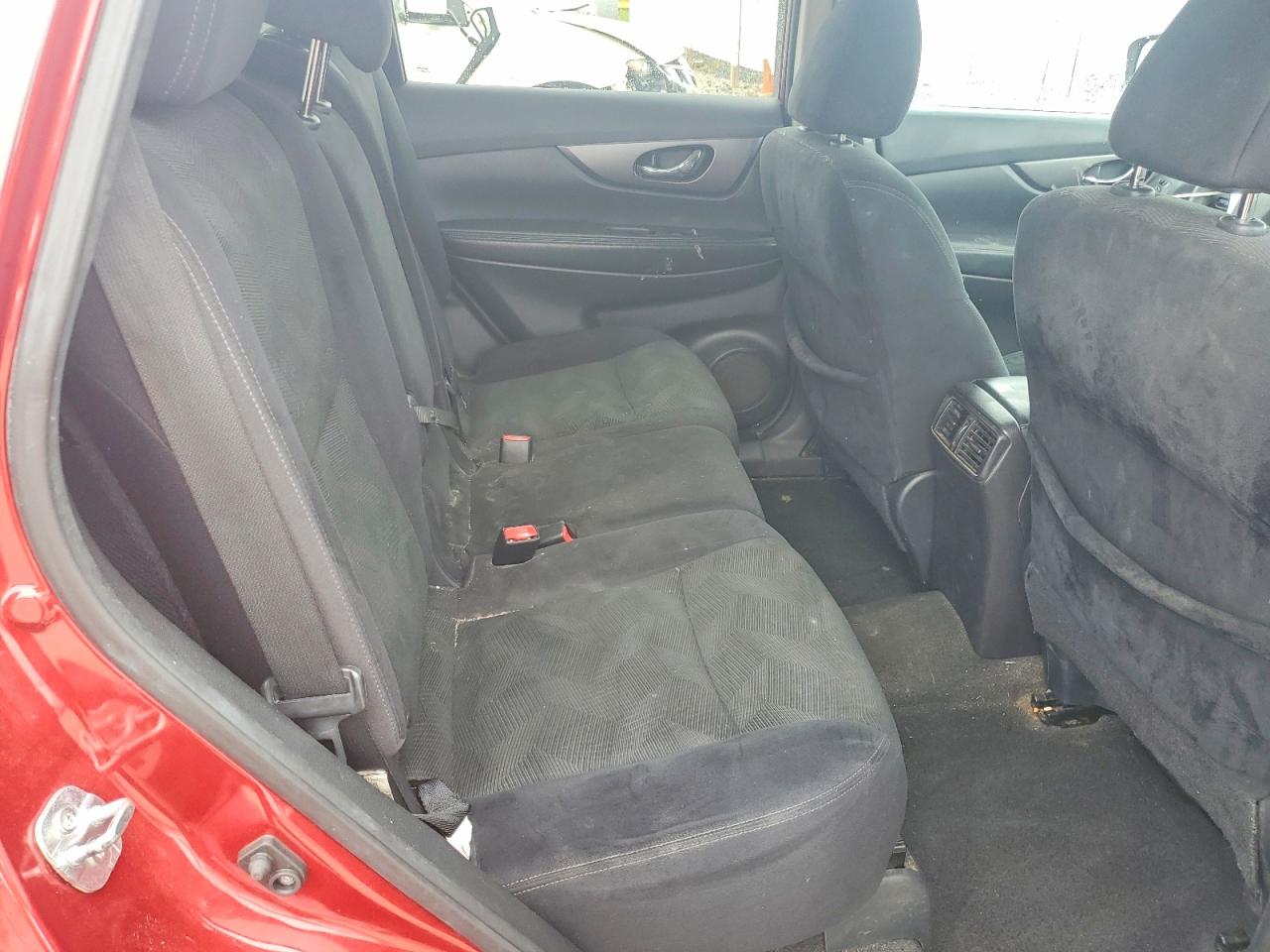 2015 Nissan Rogue Sv Red vin: 5N1AT2MV0FC836620
