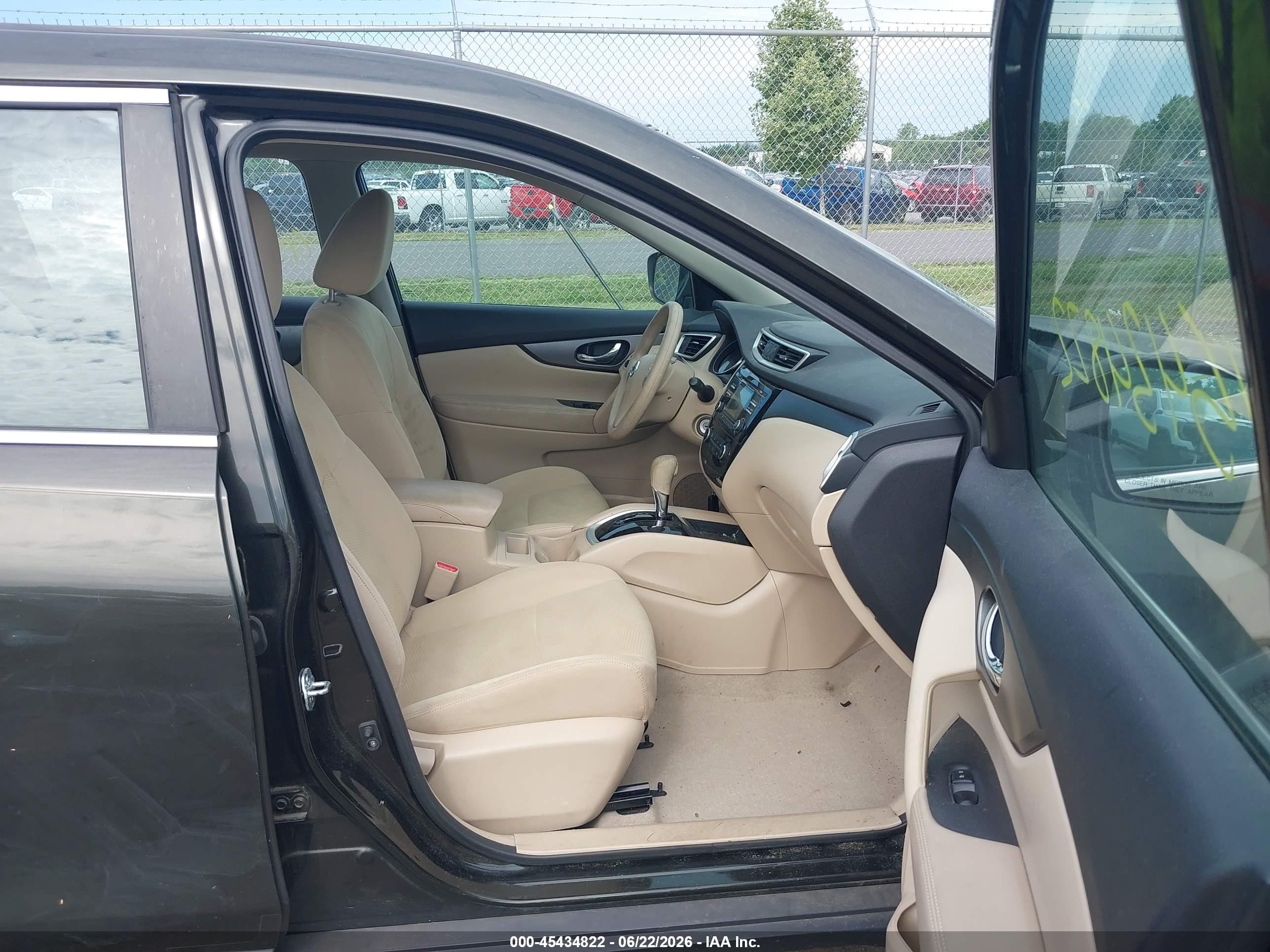 2015 Nissan Rogue S Gray vin: 5N1AT2MV0FC873540