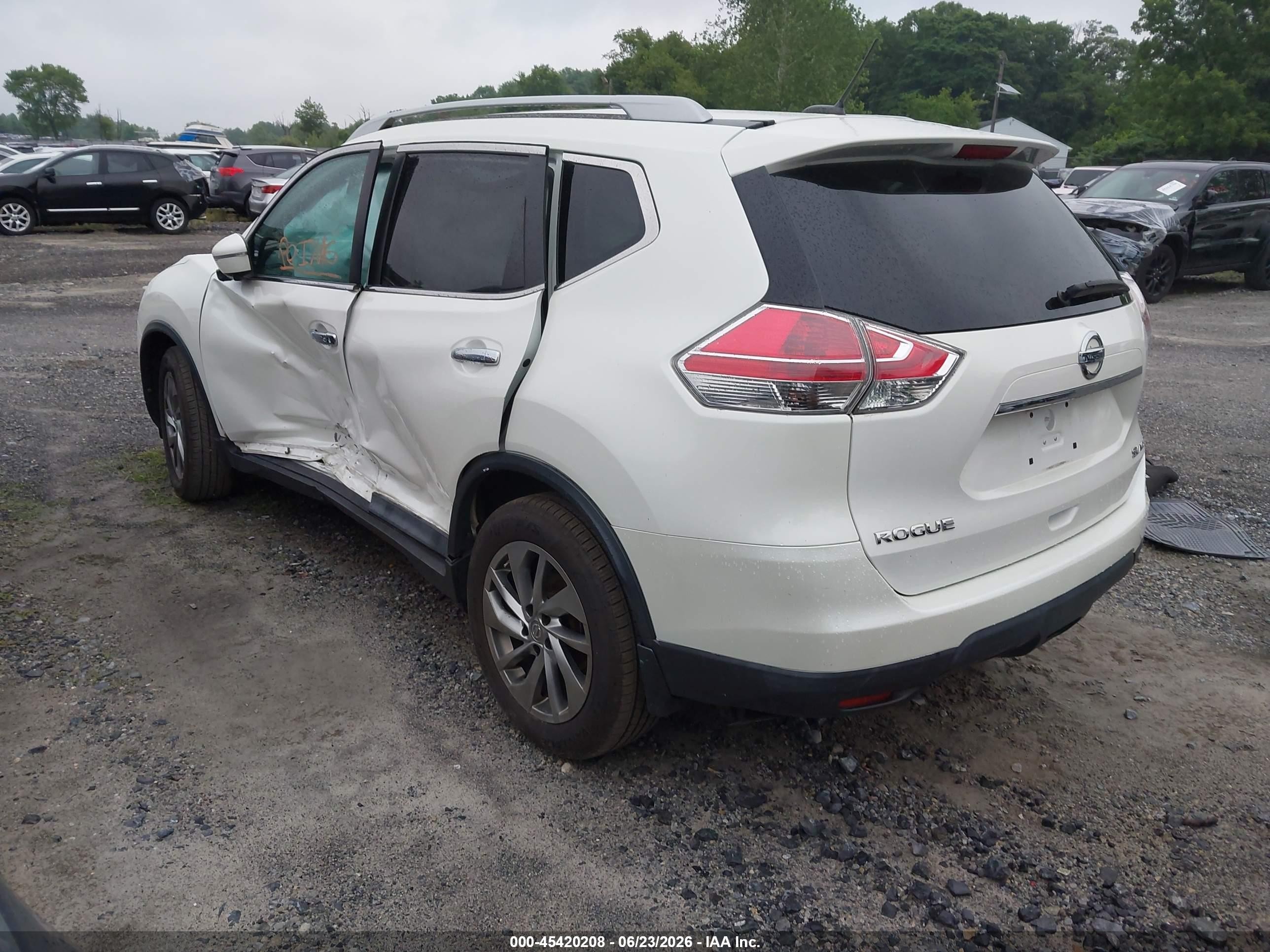 2015 Nissan Rogue Sl White vin: 5N1AT2MV0FC895408