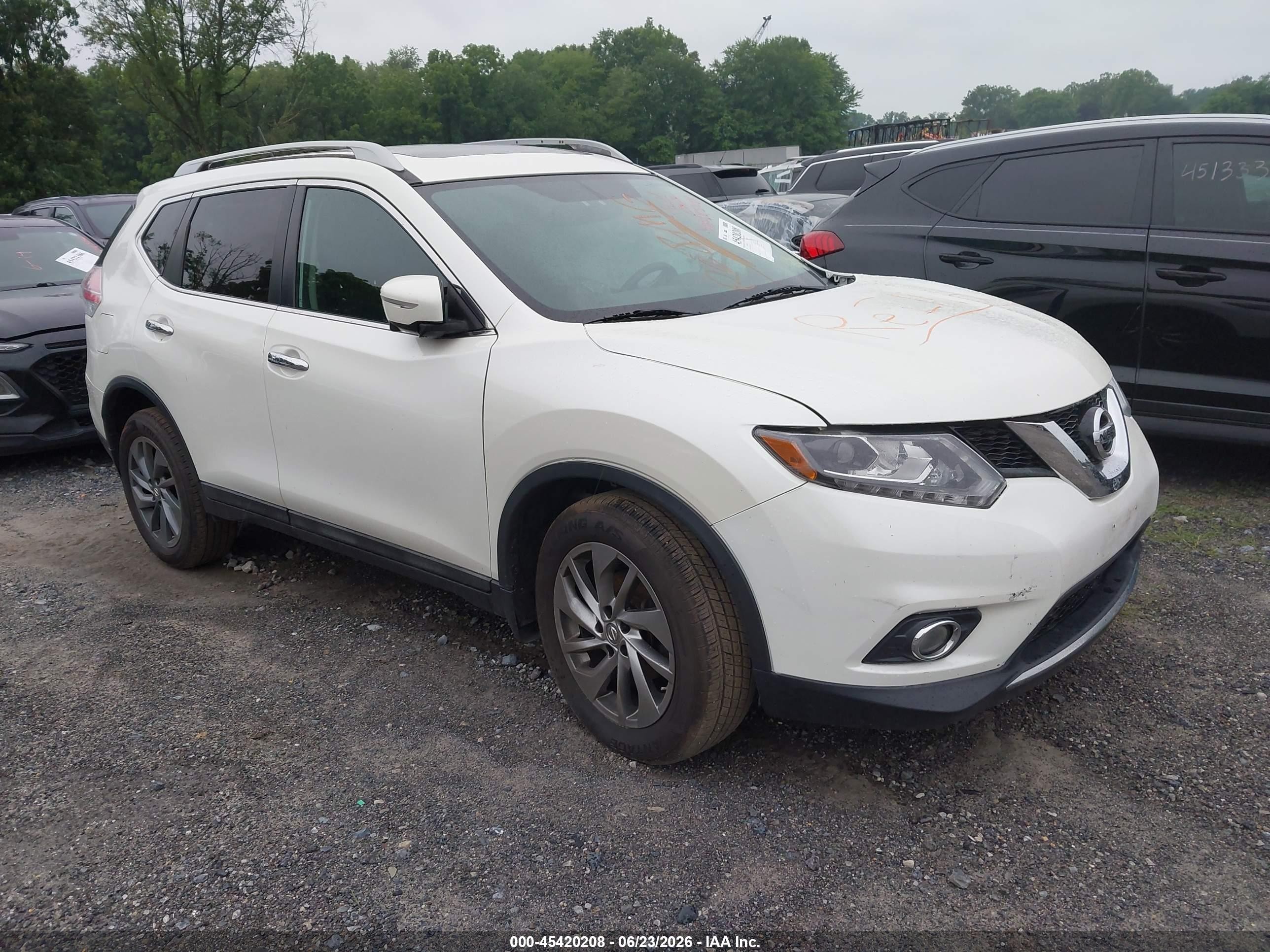 2015 Nissan Rogue Sl Белый vin: 5N1AT2MV0FC895408