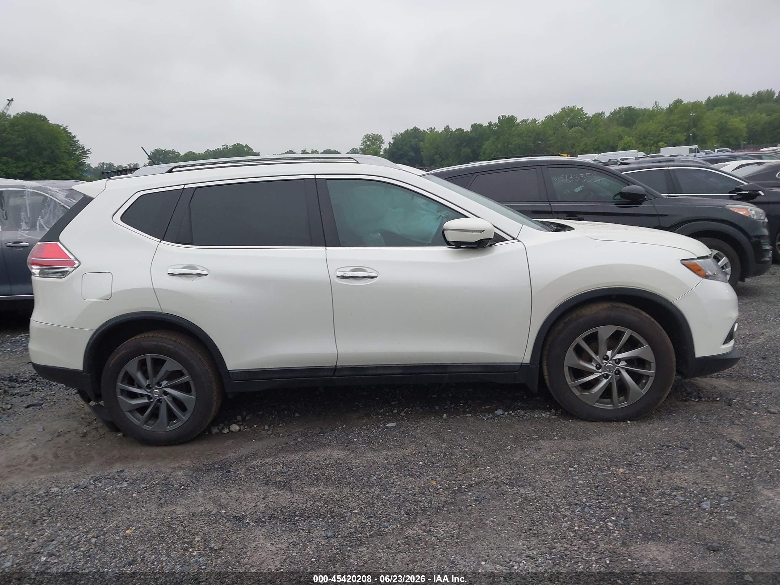 2015 Nissan Rogue Sl White vin: 5N1AT2MV0FC895408