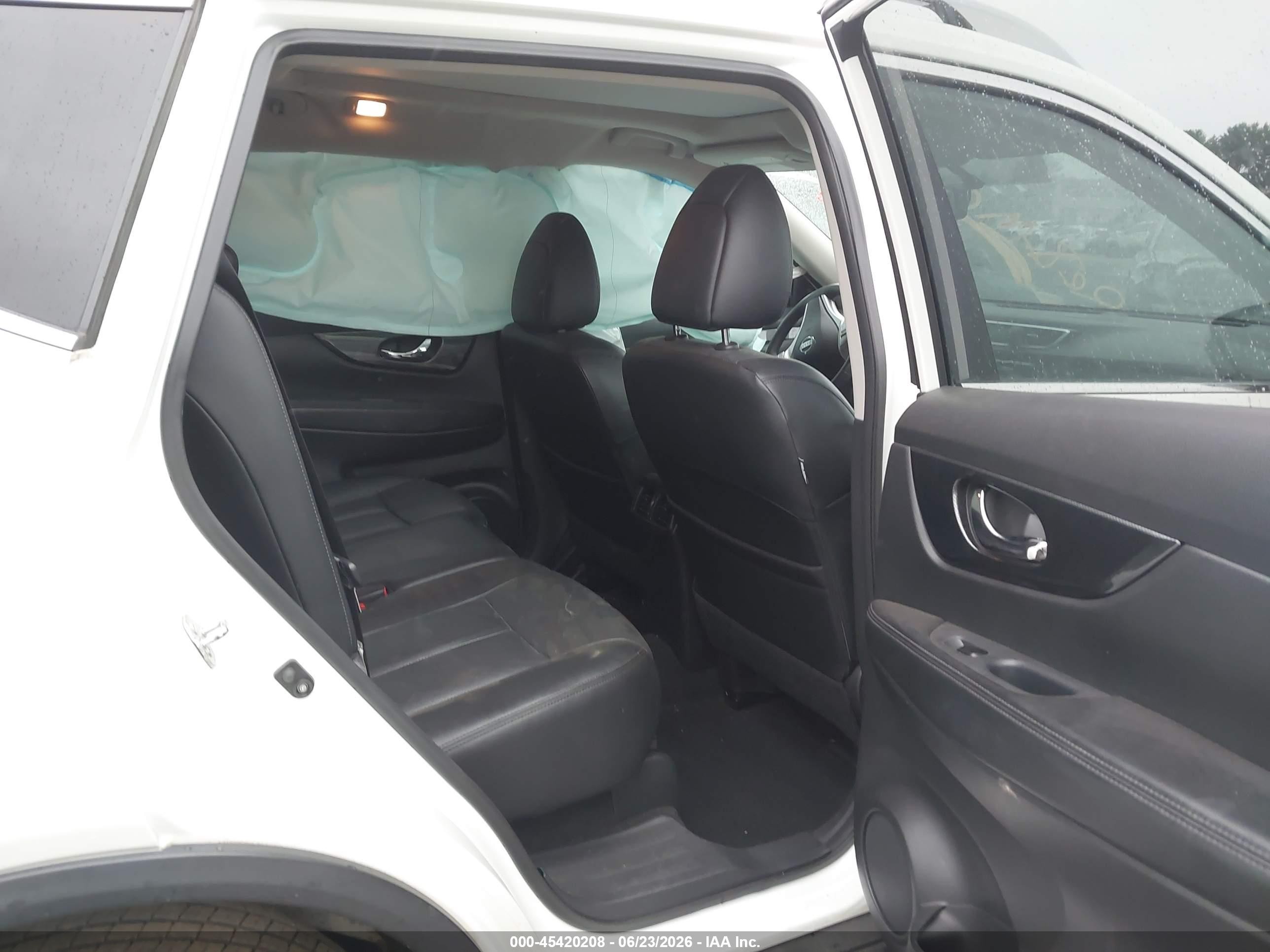 2015 Nissan Rogue Sl White vin: 5N1AT2MV0FC895408