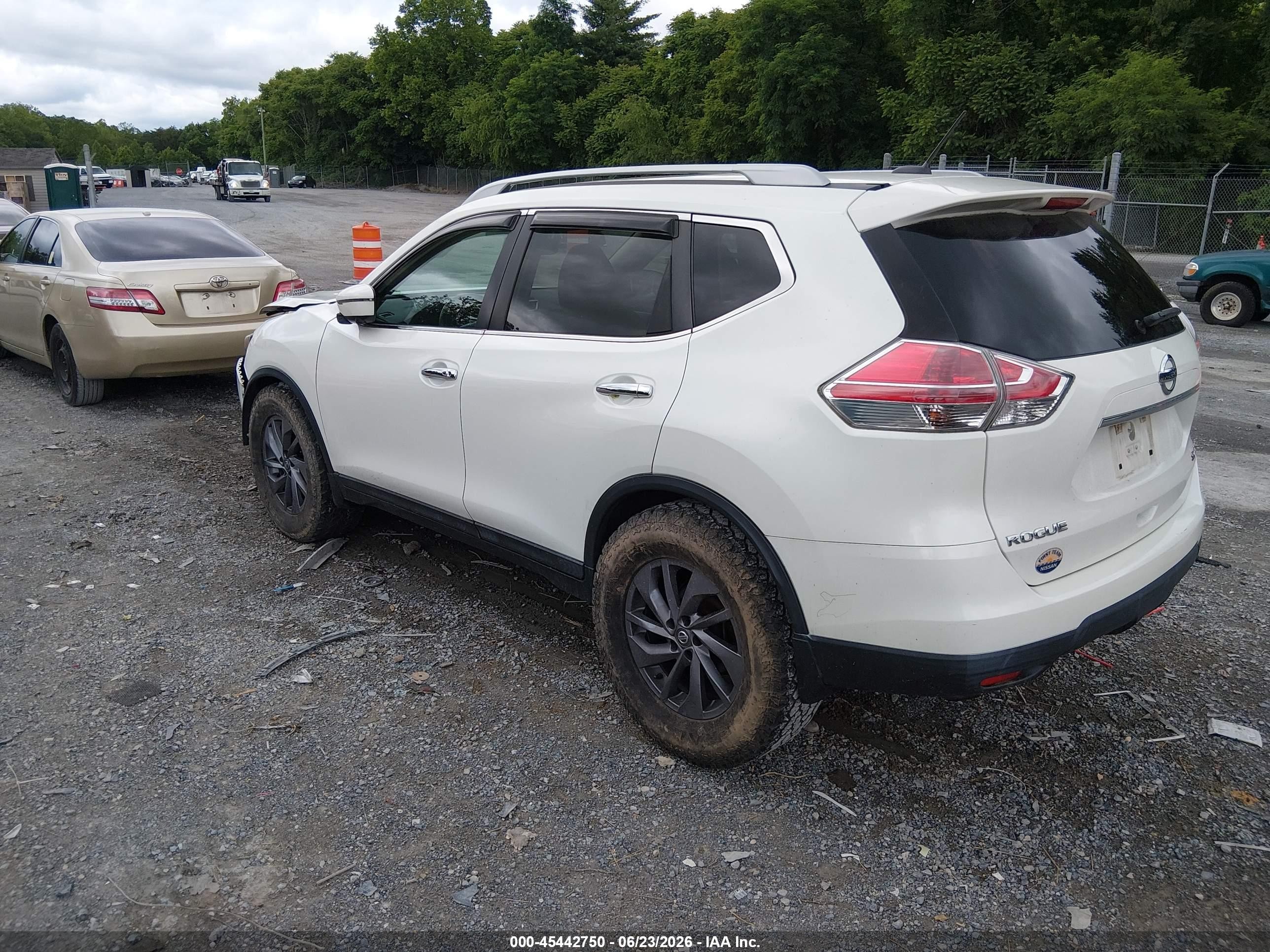 2016 Nissan Rogue Sl White vin: 5N1AT2MV0GC877850